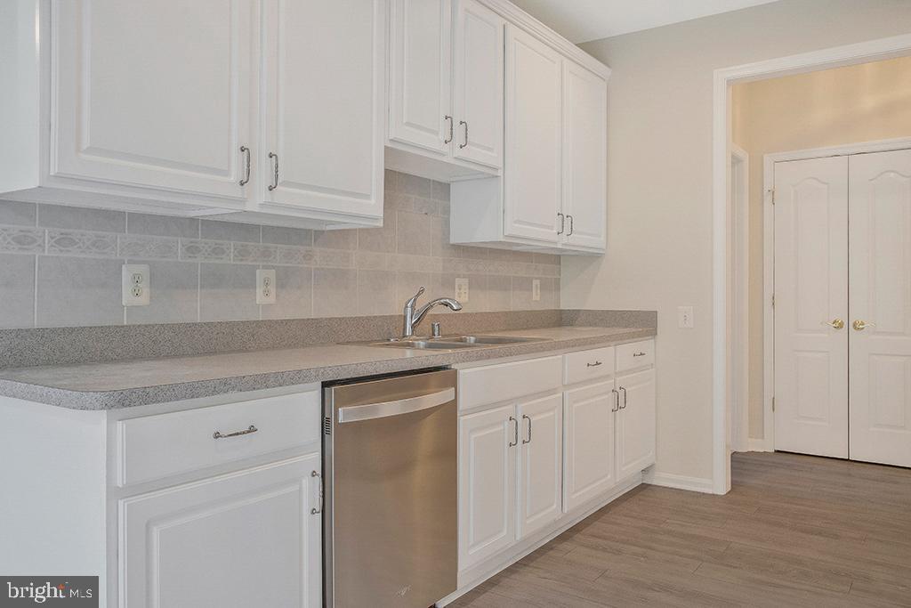 FOREST VIEW - Residential