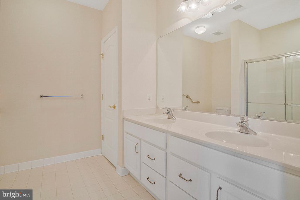 FOREST VIEW - Residential