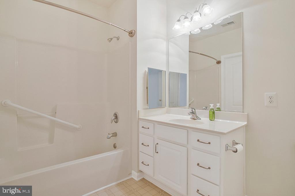 FOREST VIEW - Residential