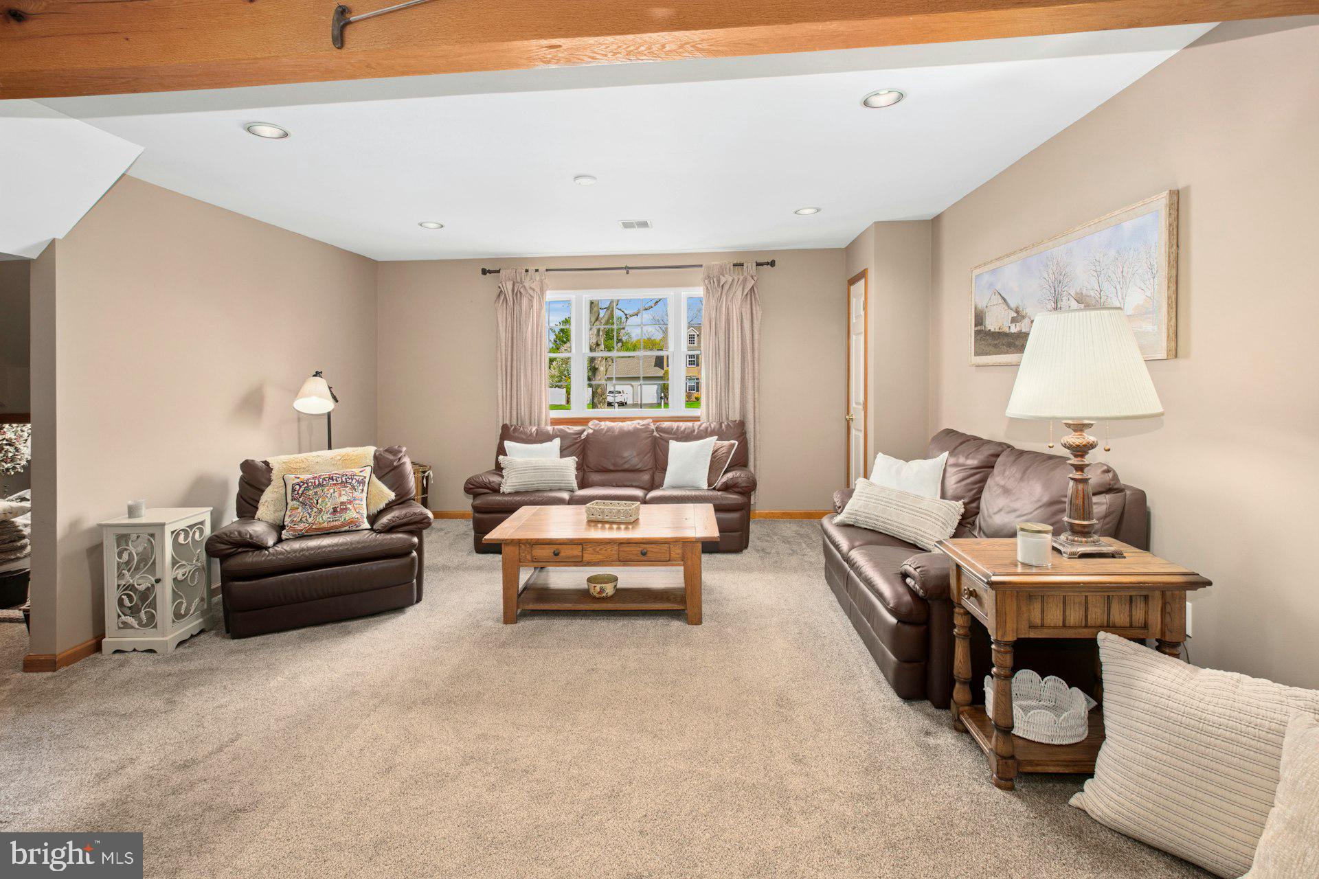 CABIN RUN ESTS - Residential