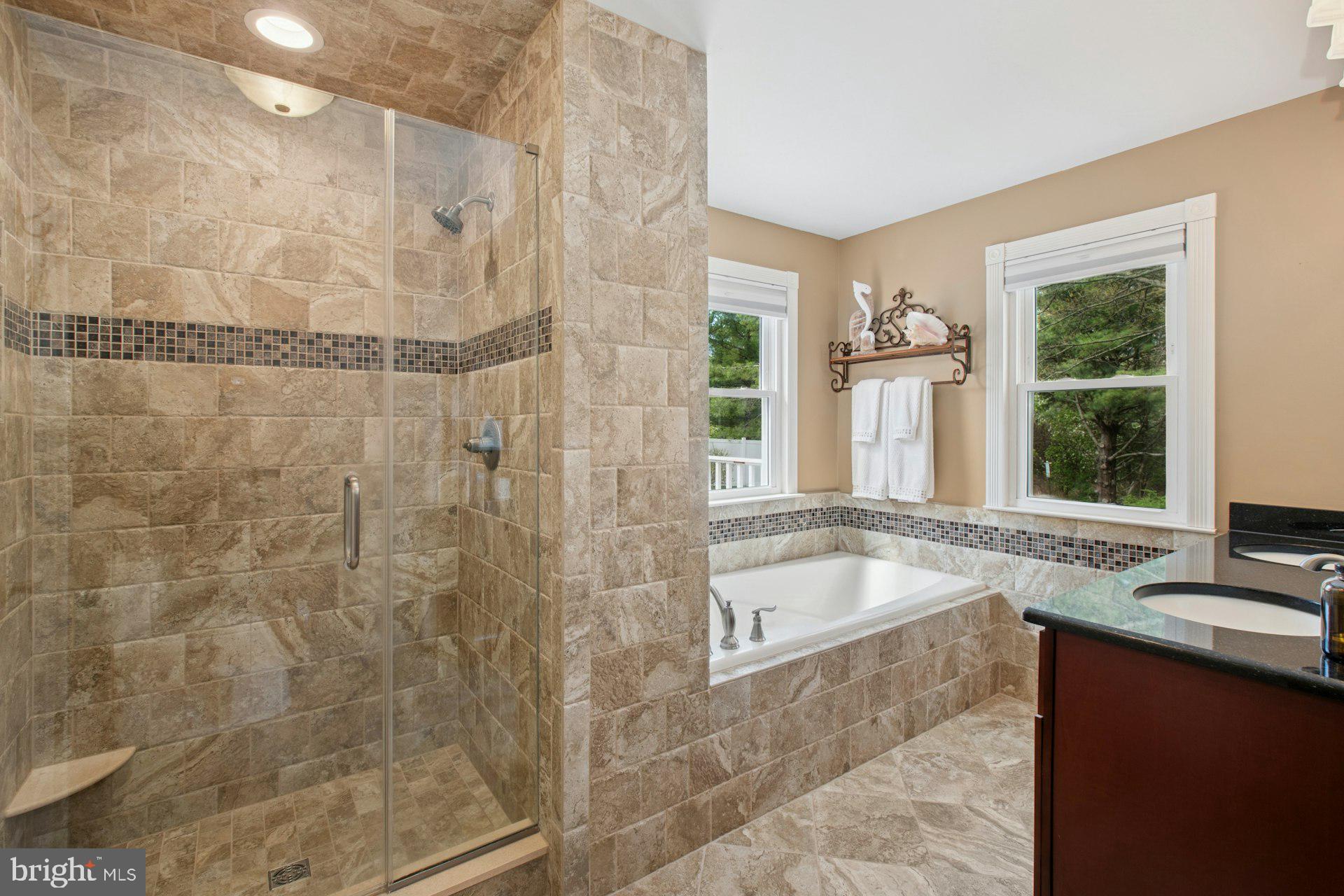 CABIN RUN ESTS - Residential