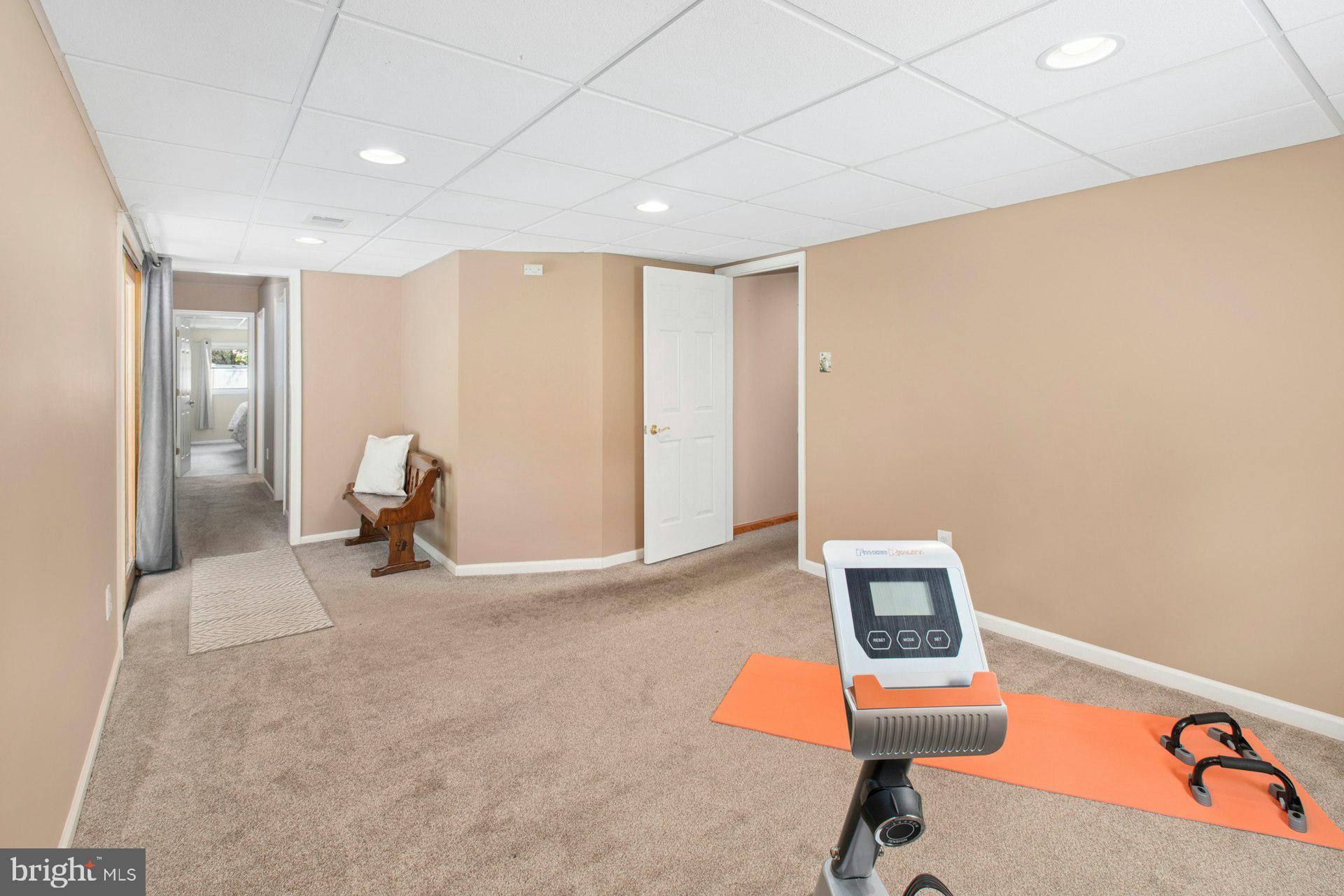 CABIN RUN ESTS - Residential