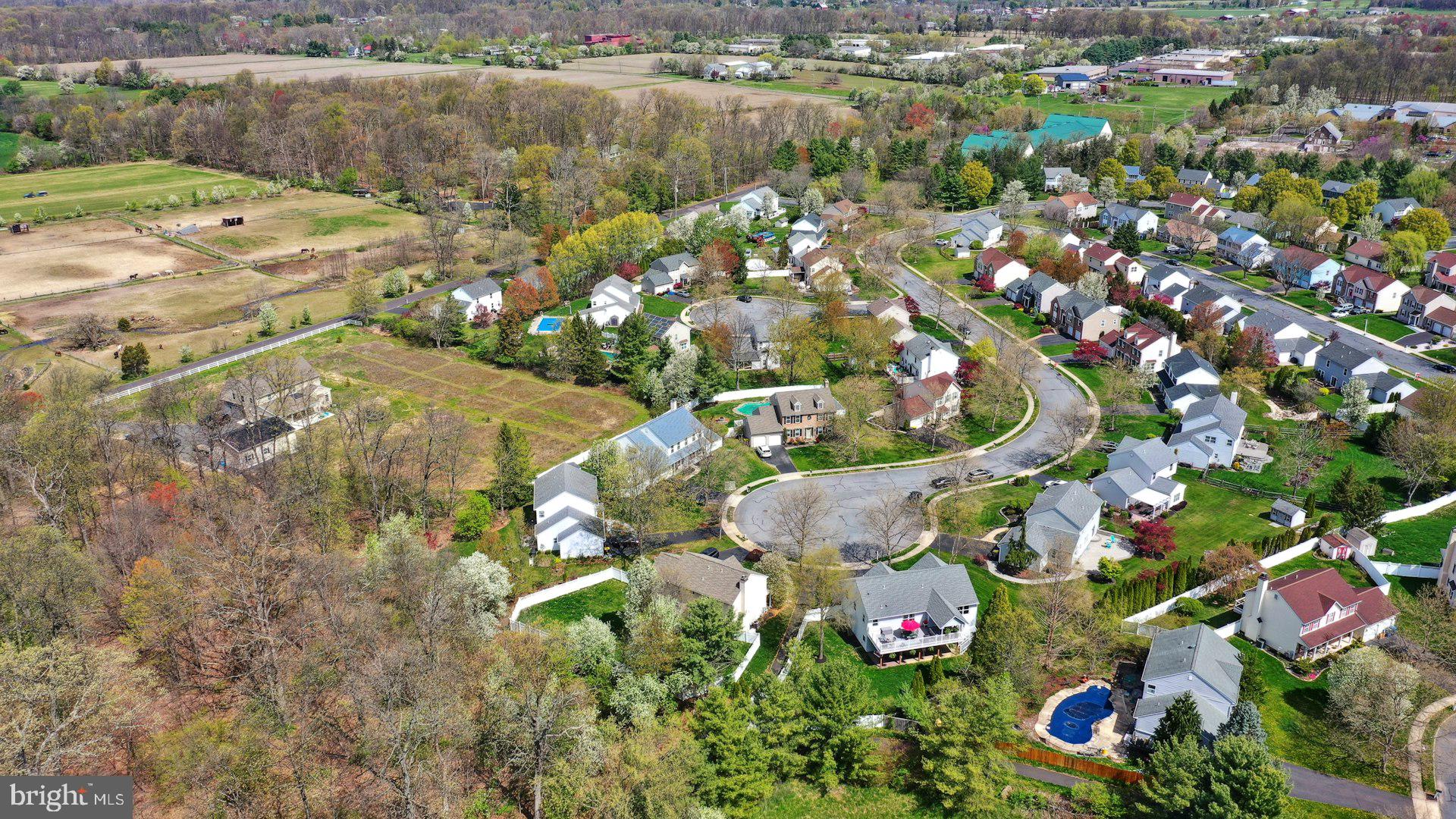 CABIN RUN ESTS - Residential