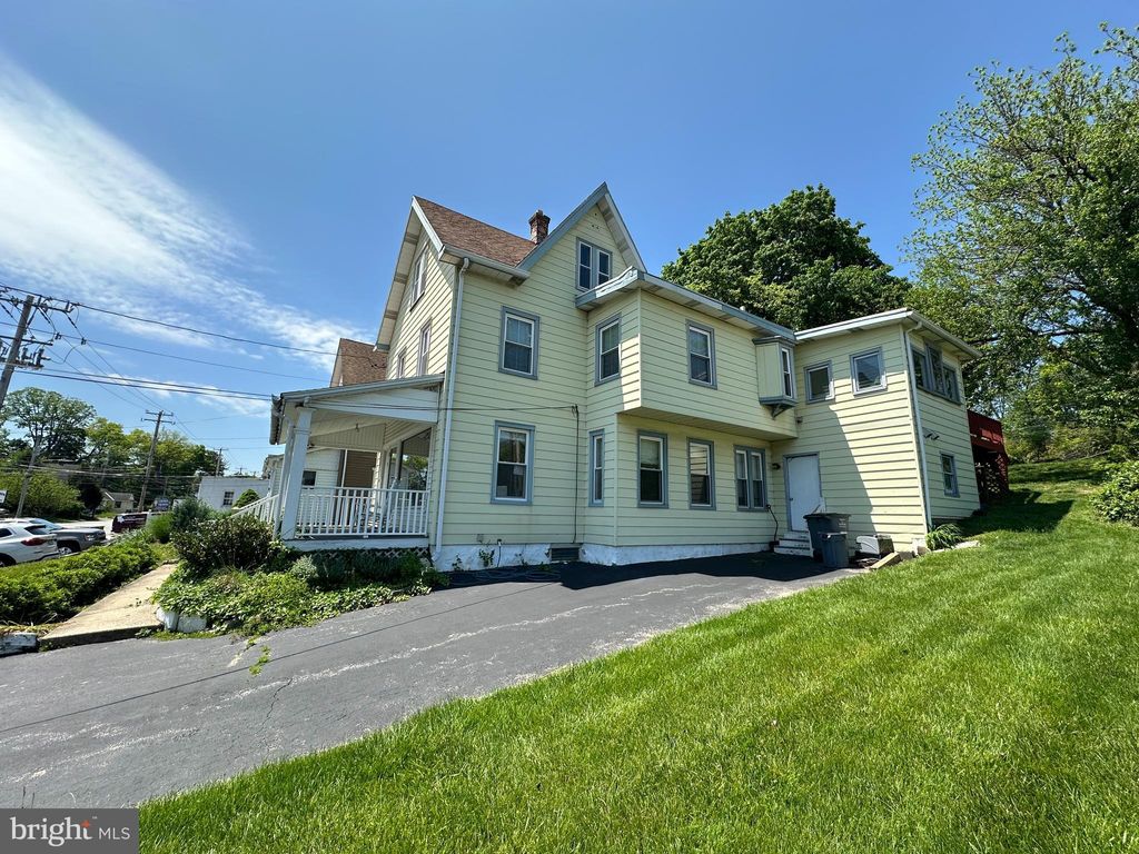 Photo of 1029 Lancaster Avenue, BERWYN, PA 19312 (MLS # PACT2103272)