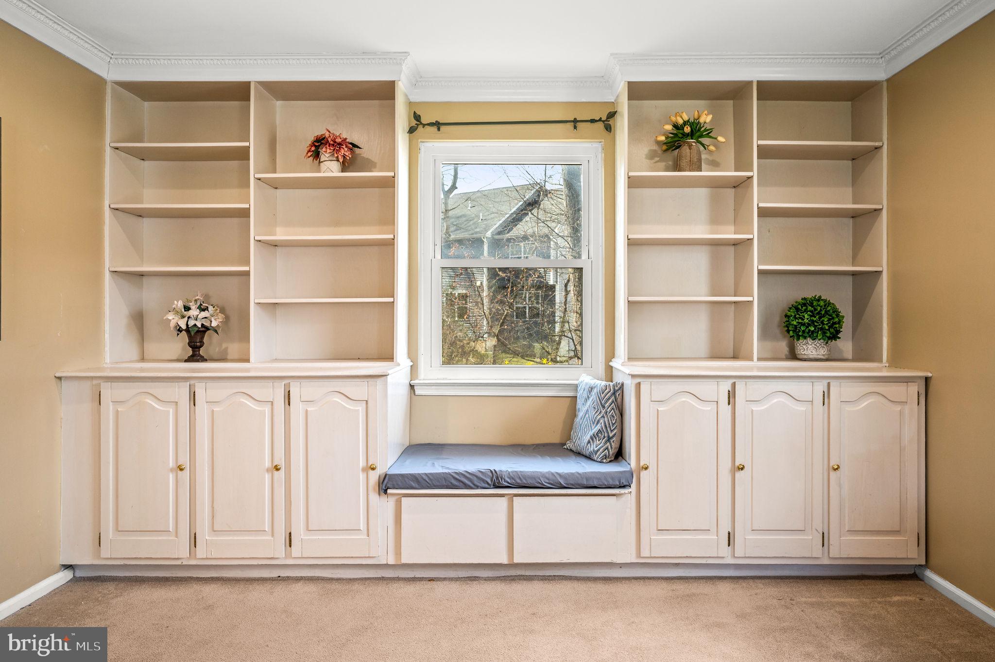 BANBURY - Residential