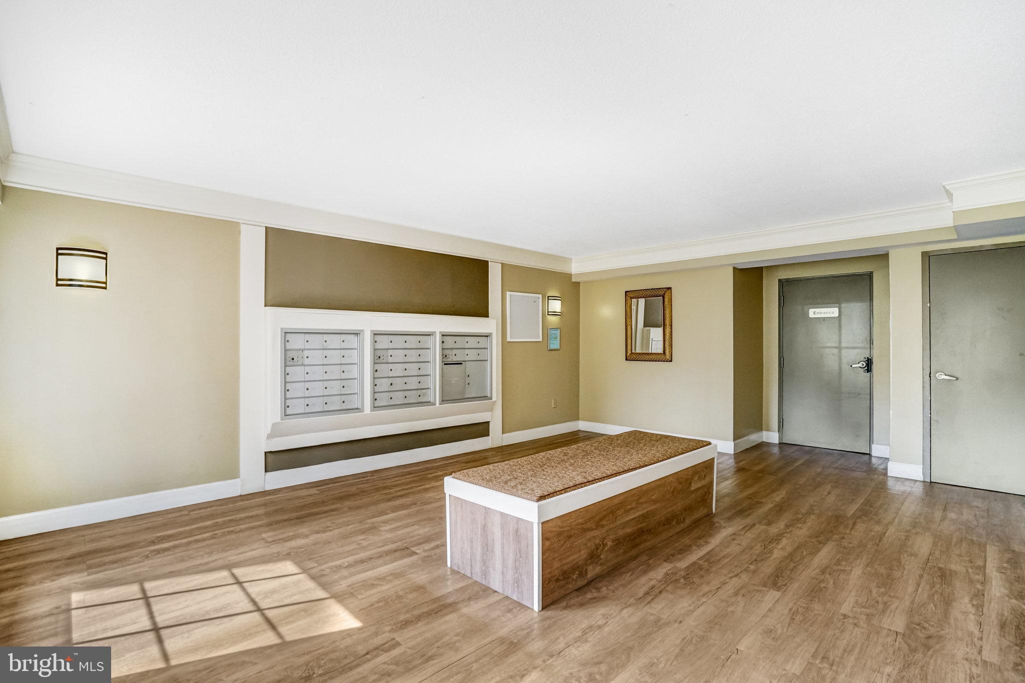 THE COLONIES - Residential