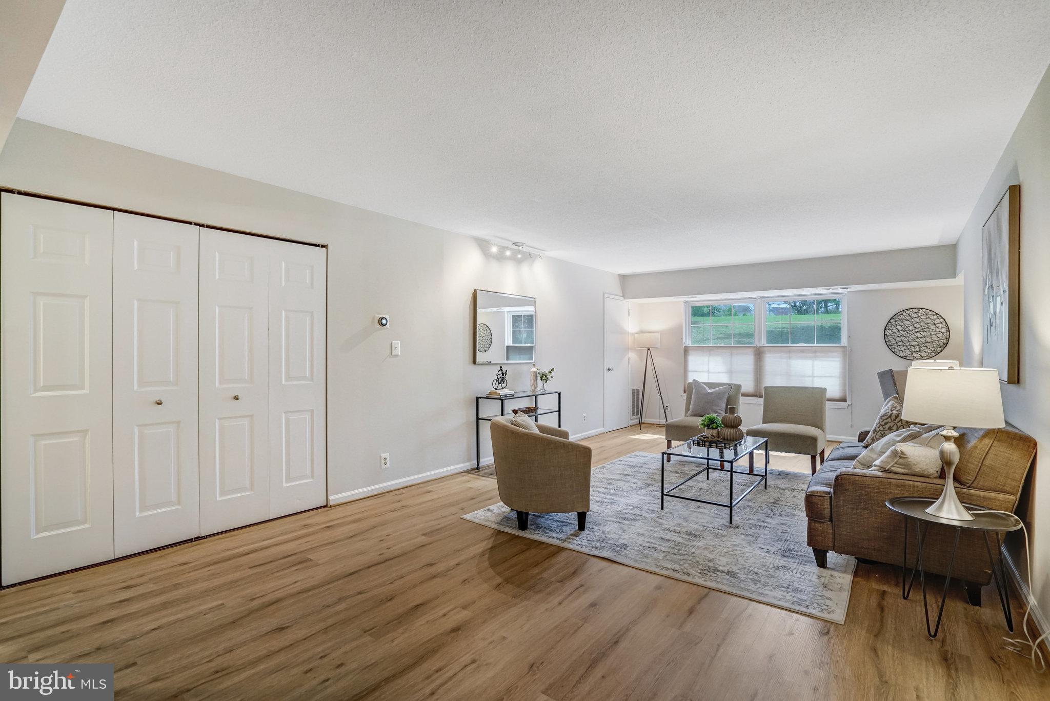 THE COLONIES - Residential