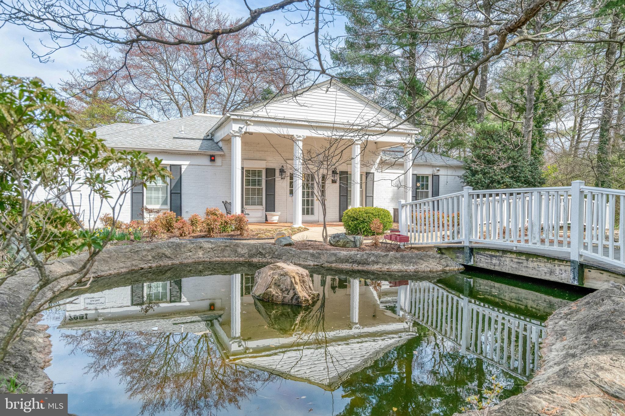 THE COLONIES - Residential