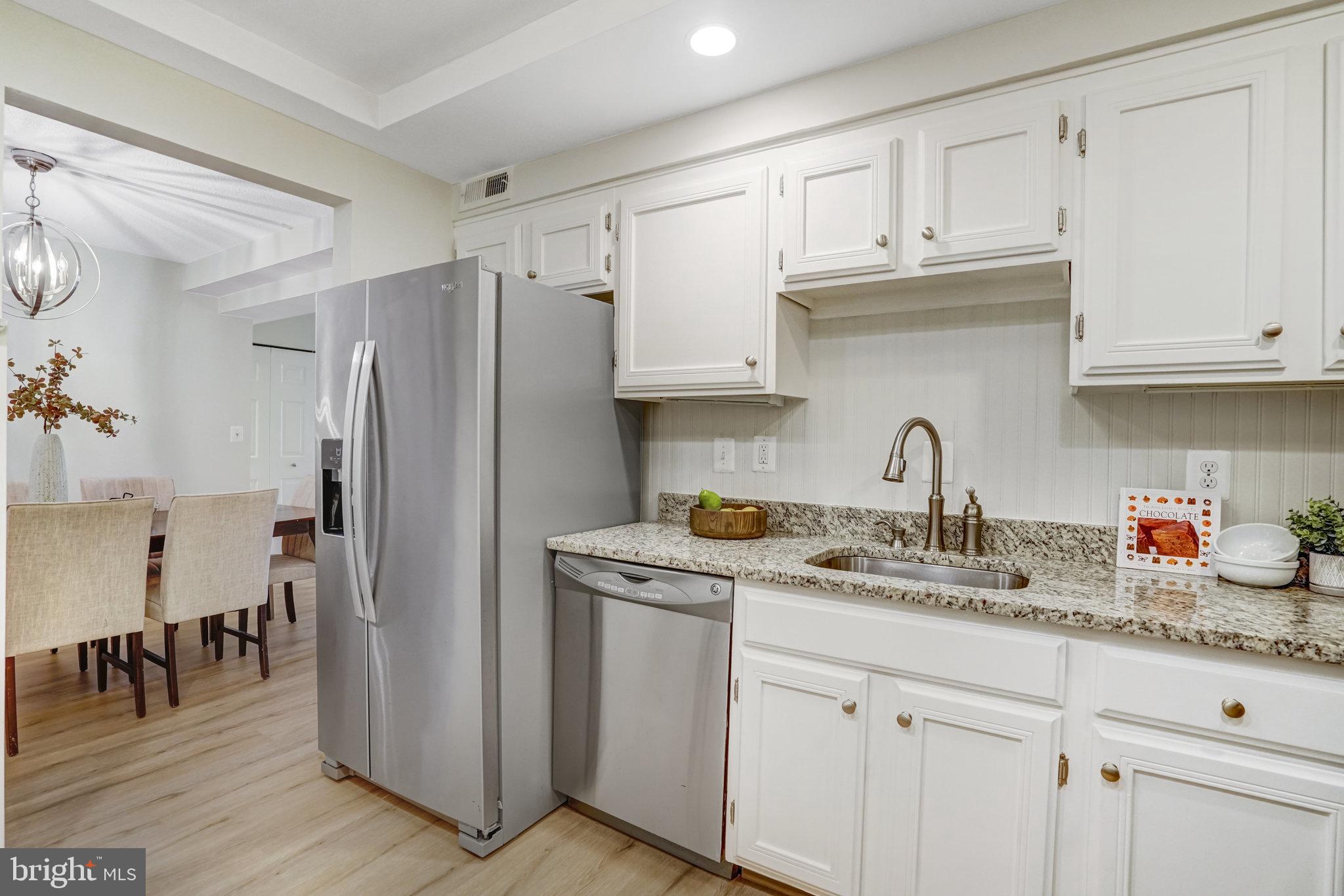 THE COLONIES - Residential