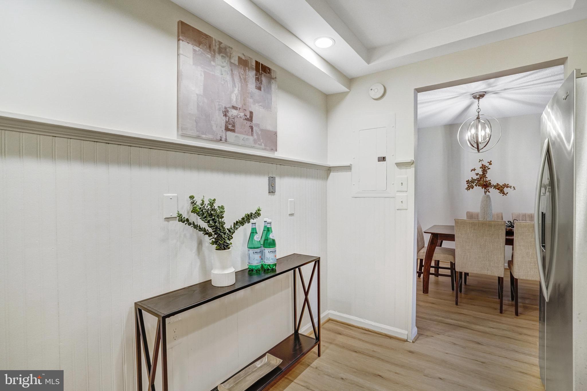 THE COLONIES - Residential