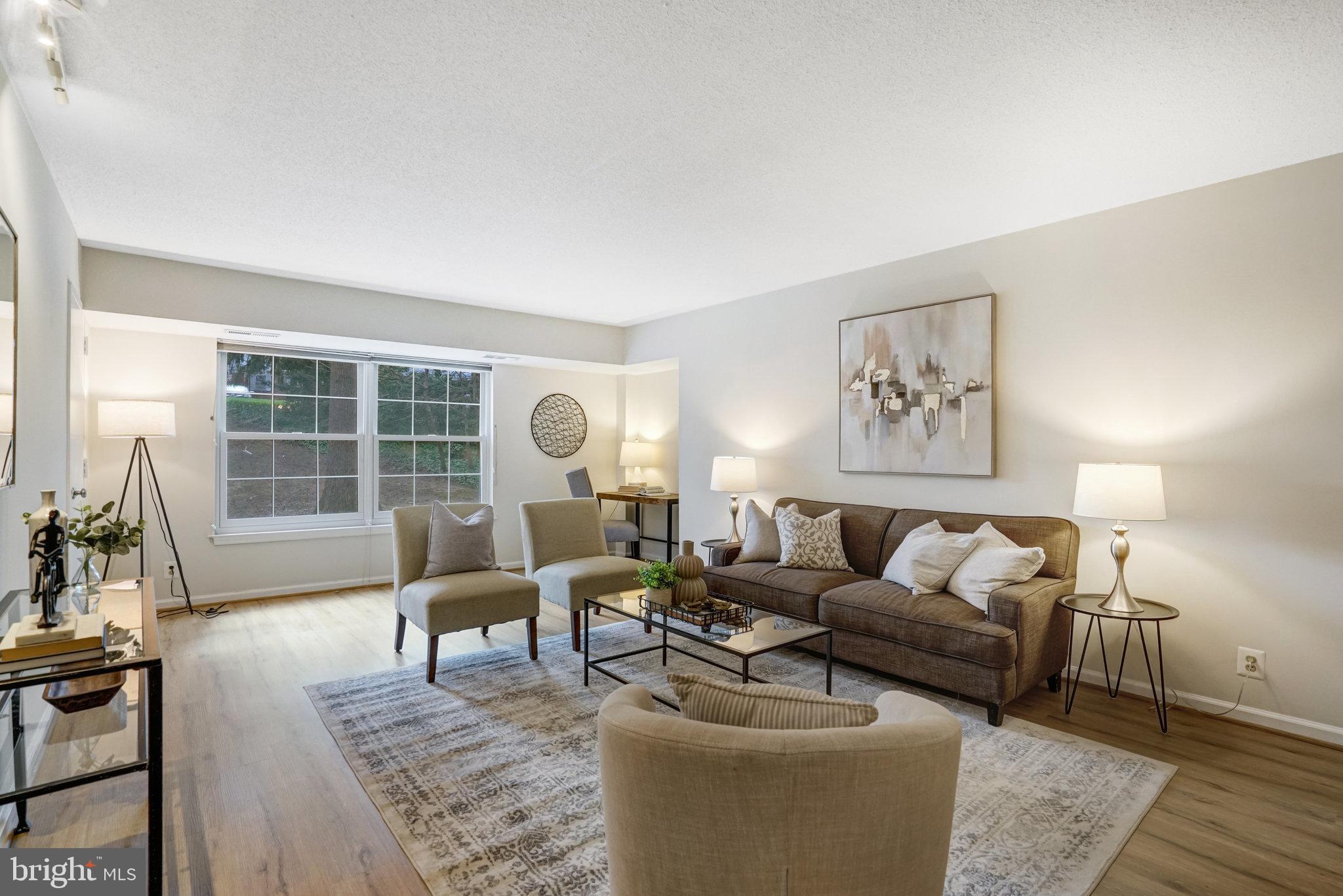 THE COLONIES - Residential