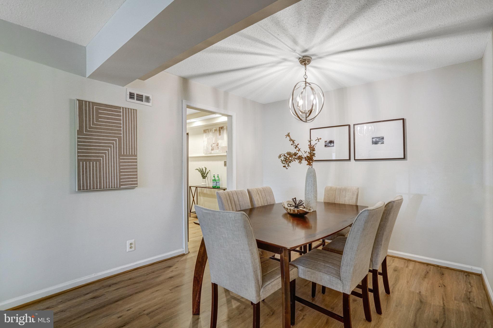 THE COLONIES - Residential