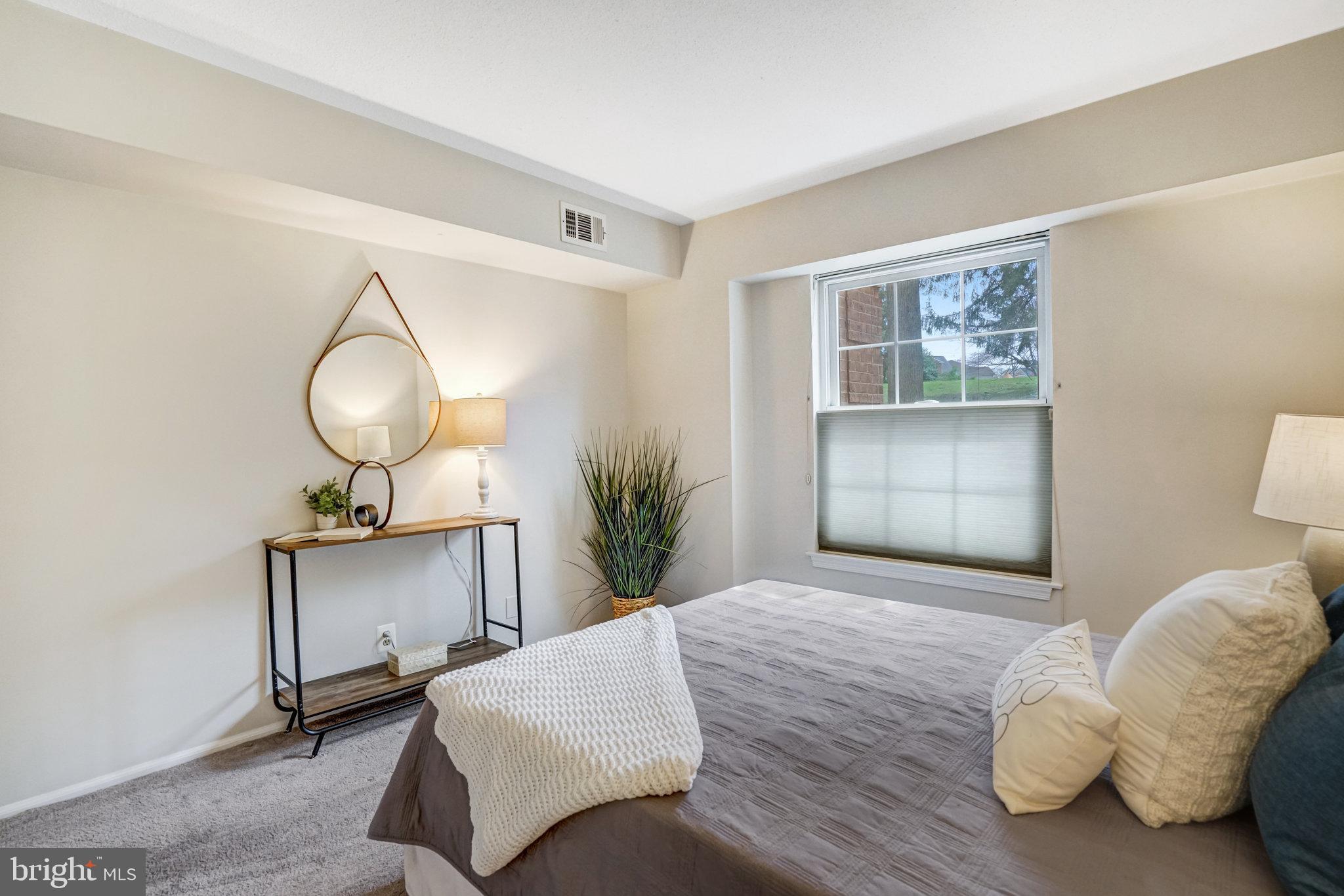 THE COLONIES - Residential