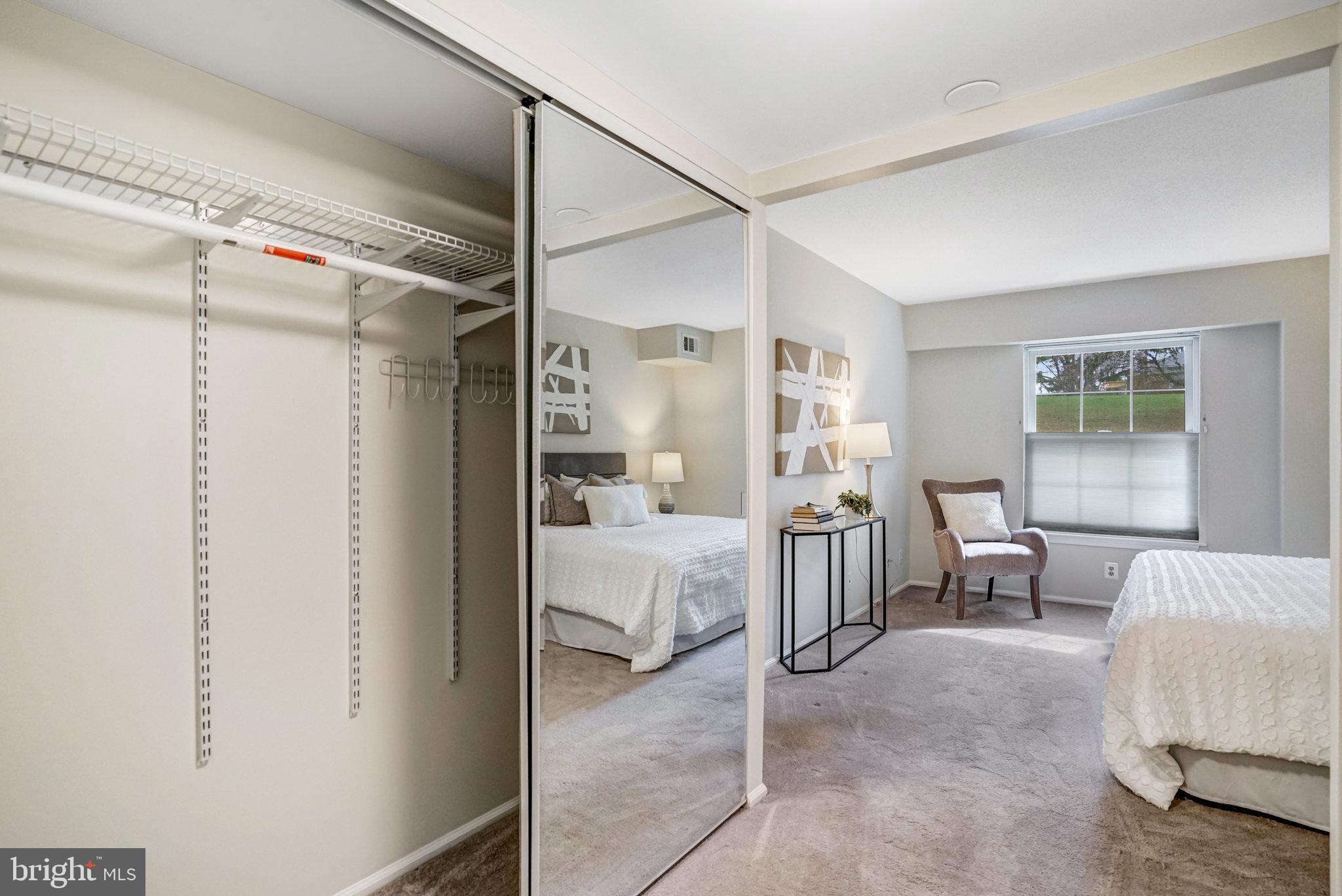 THE COLONIES - Residential