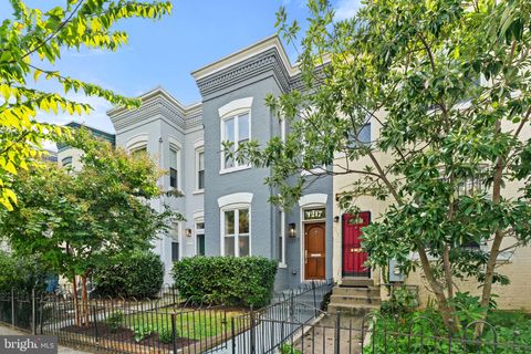 Photo of 1217 I Street NE, WASHINGTON, DC 20002 (MLS # DCDC2240528)