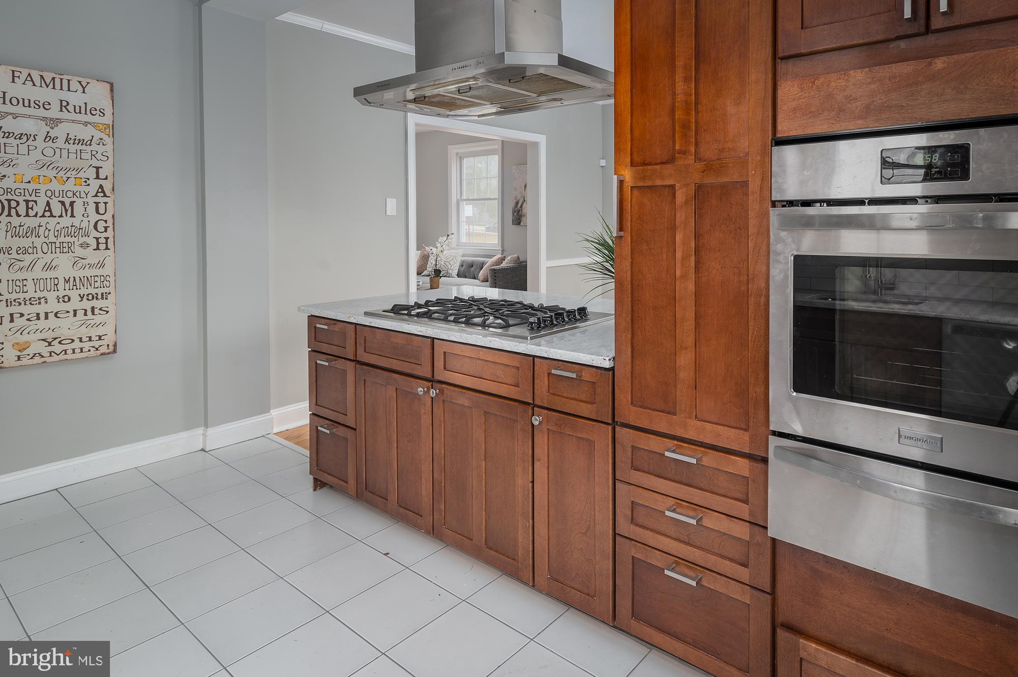 HAMILTON HEIGHTS - Residential