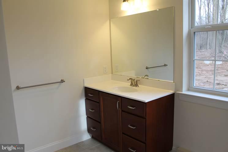 NON AVAILABLE - Residential