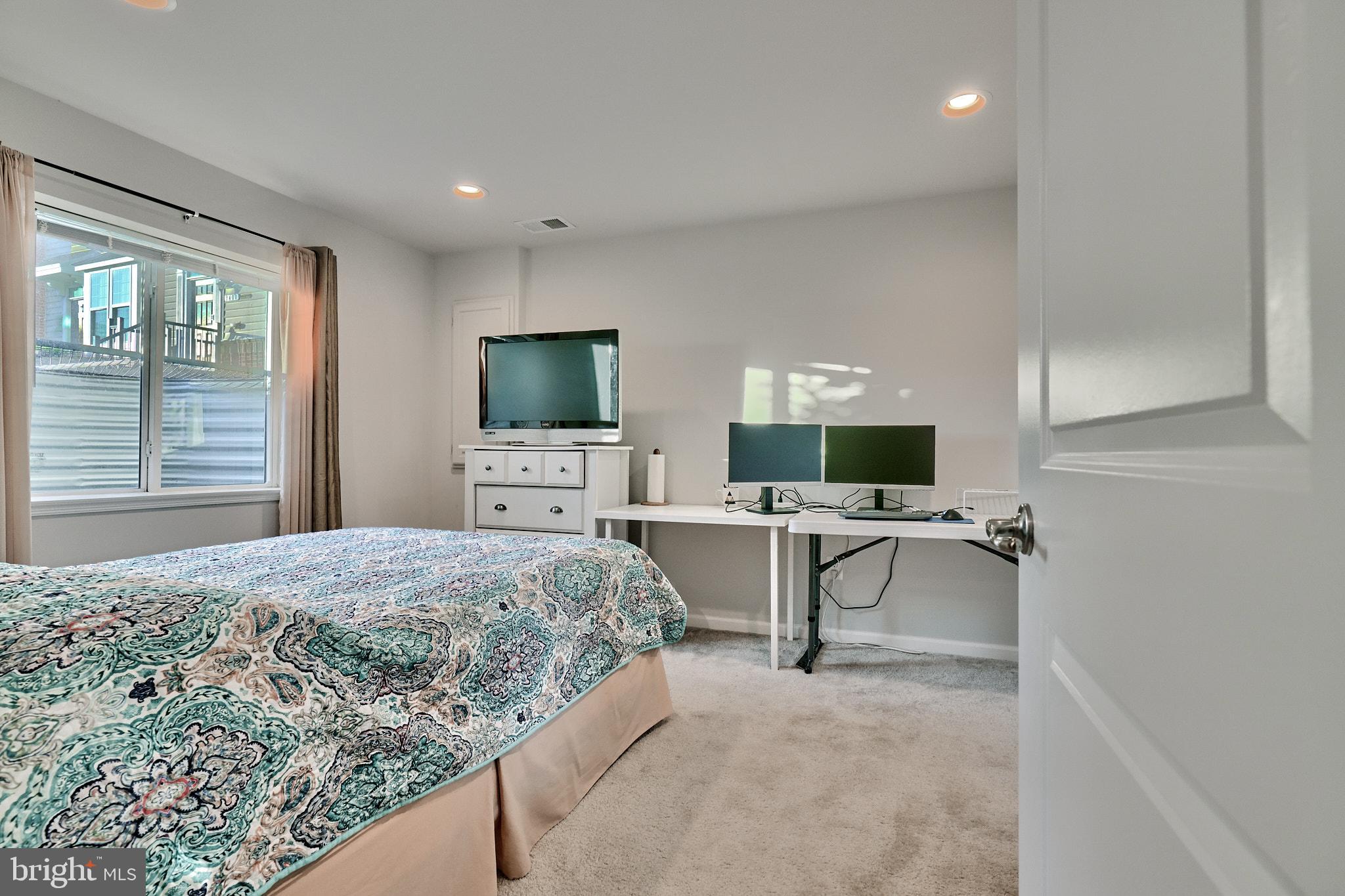 BALLARD GREEN - Residential