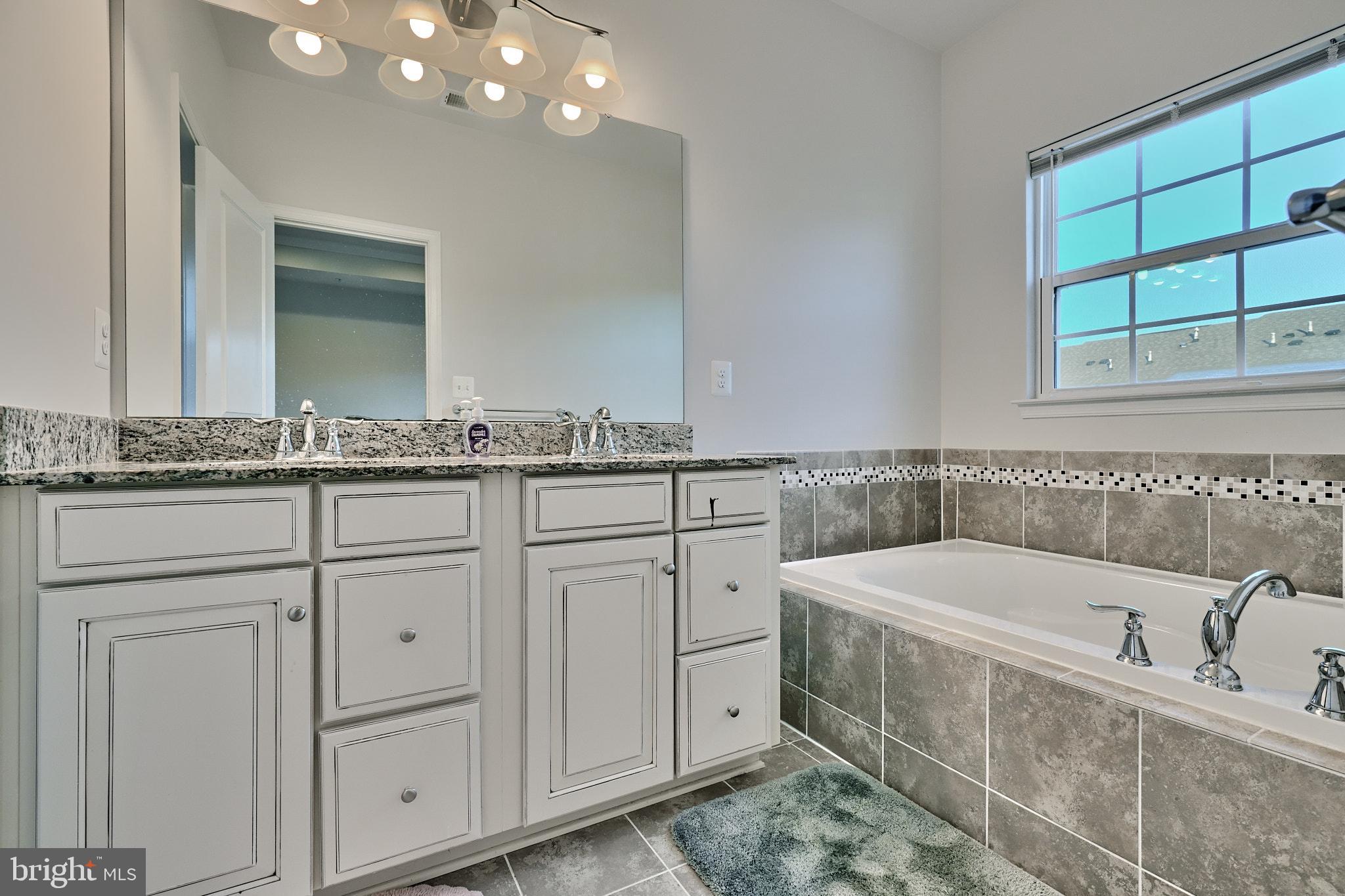 BALLARD GREEN - Residential