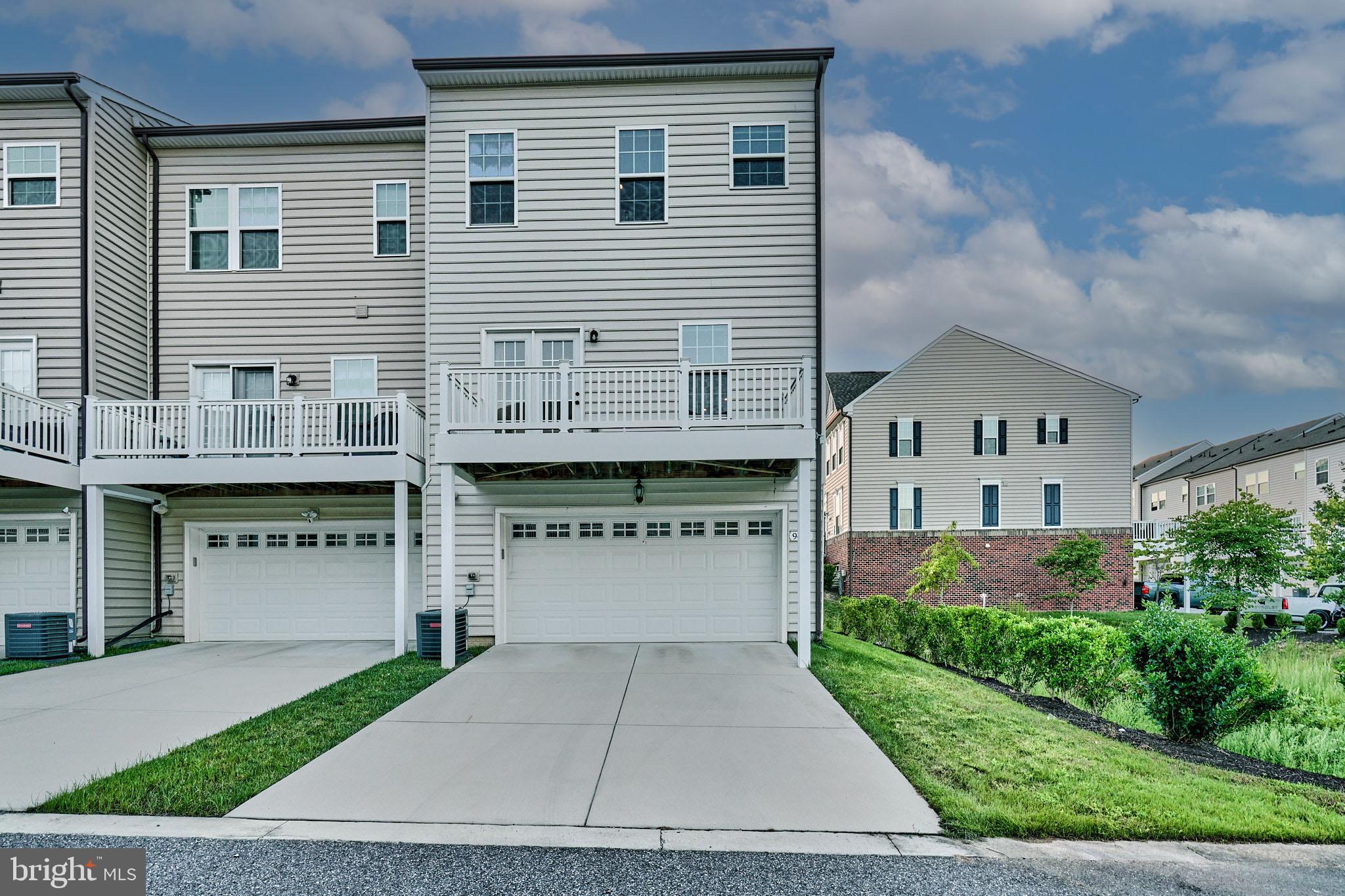 BALLARD GREEN - Residential