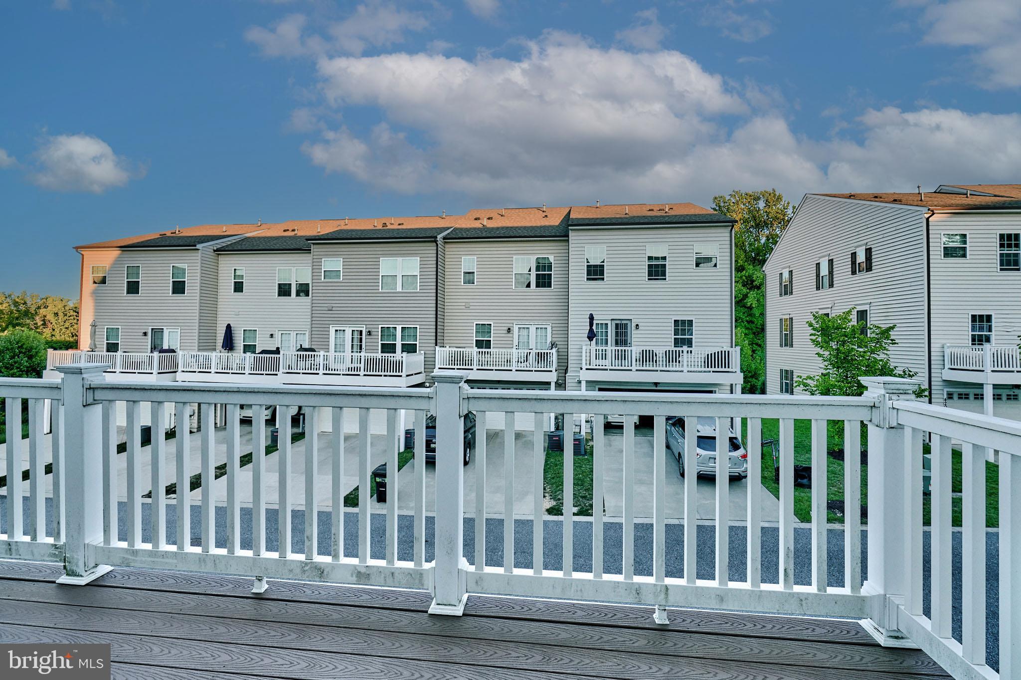 BALLARD GREEN - Residential