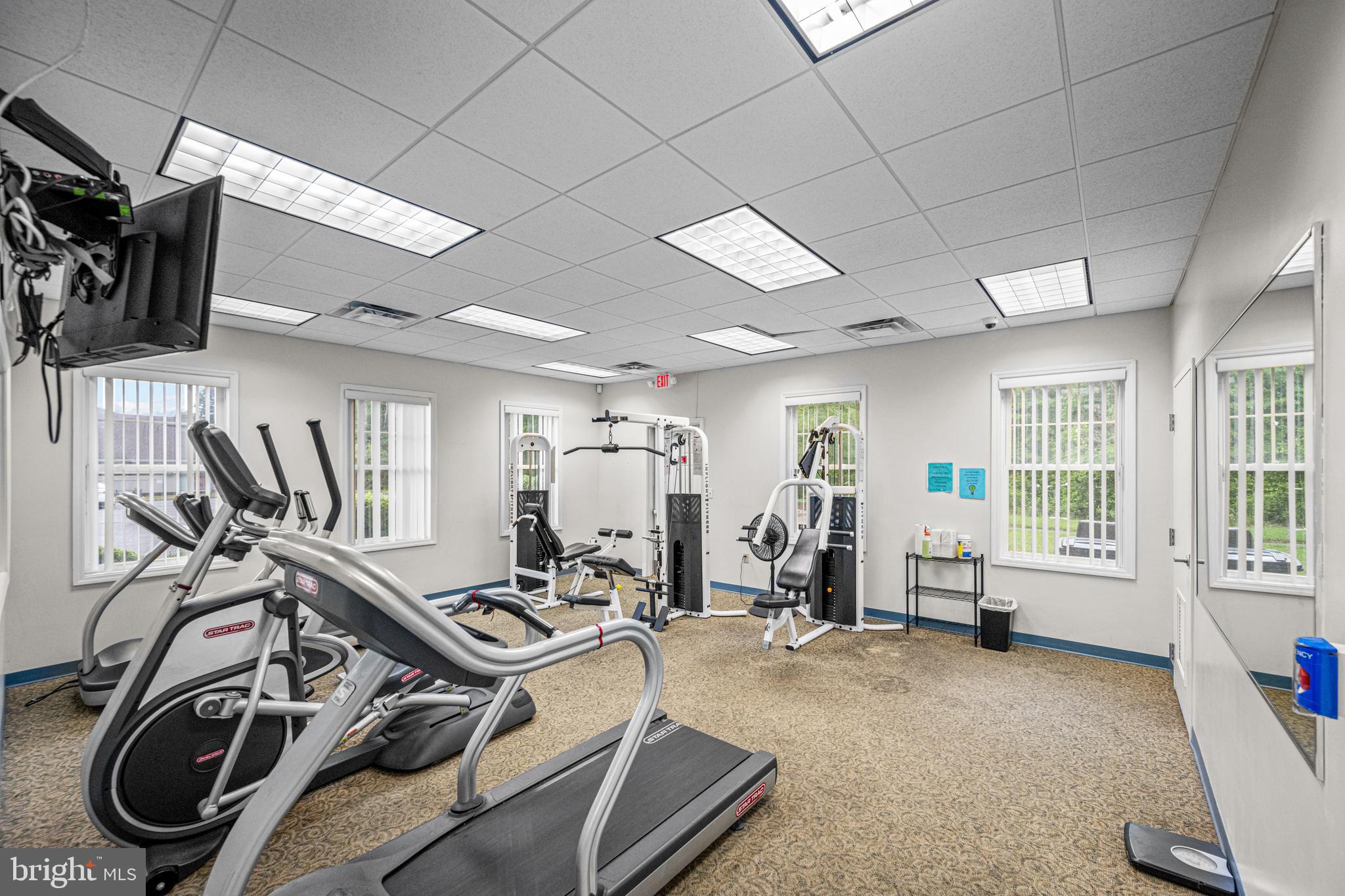 SEVEN OAKS - Residential