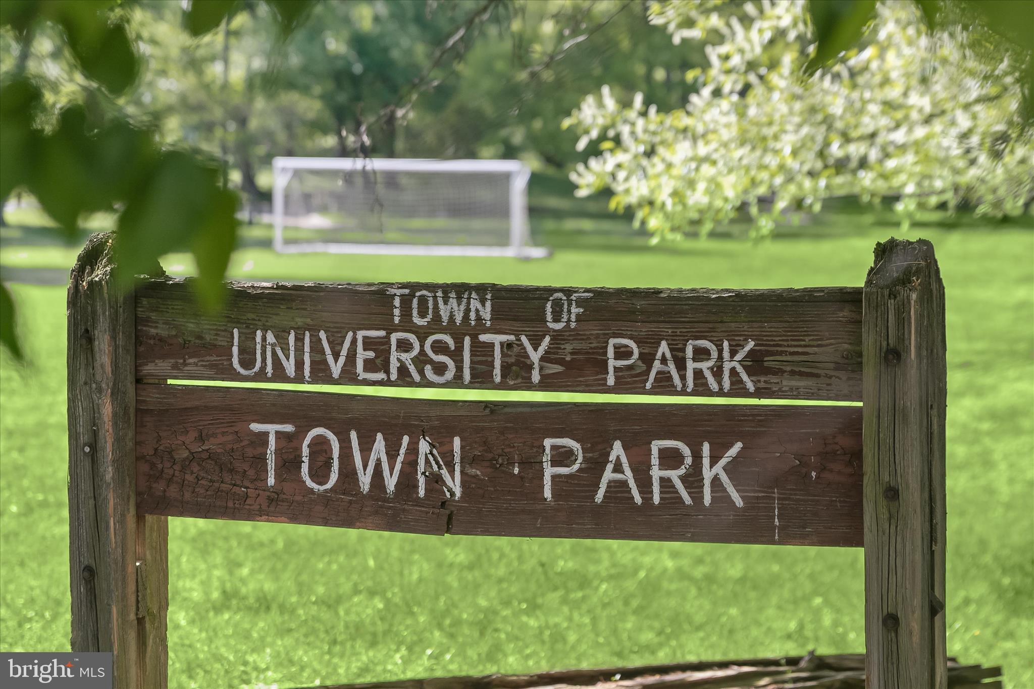 UNIVERSITY PARK - Residential