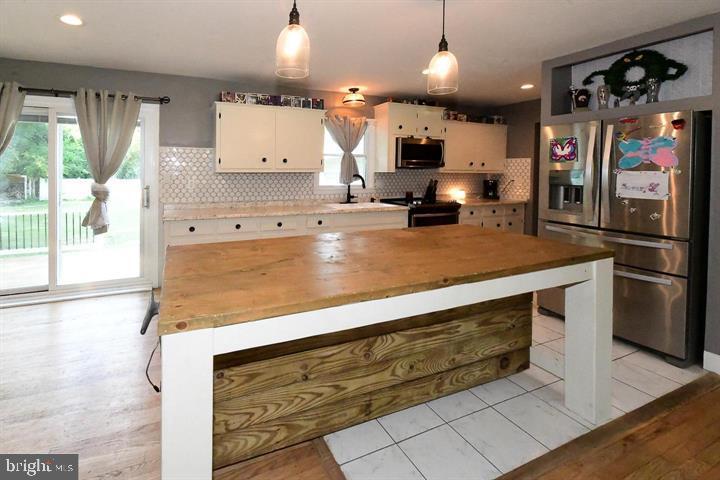 PEACOCK MANOR - Residential