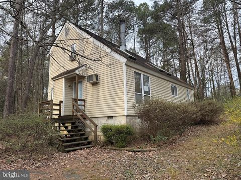 Homes For Sale - 2730 Mcmanaway Drive<br/> Chesterfield County, MIDLOTHIAN, VA 23112