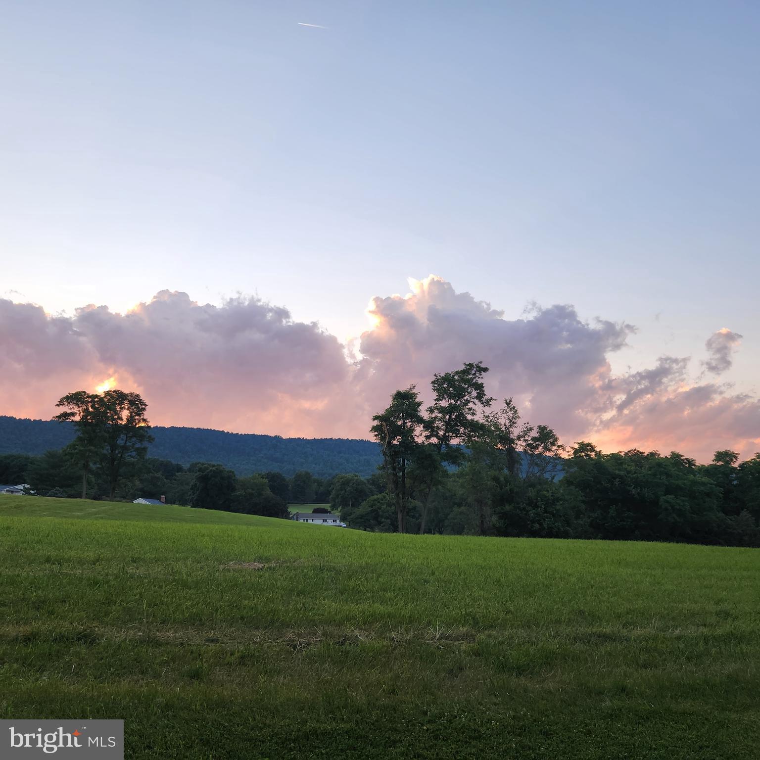 HARPERS FERRY FARMS - Land