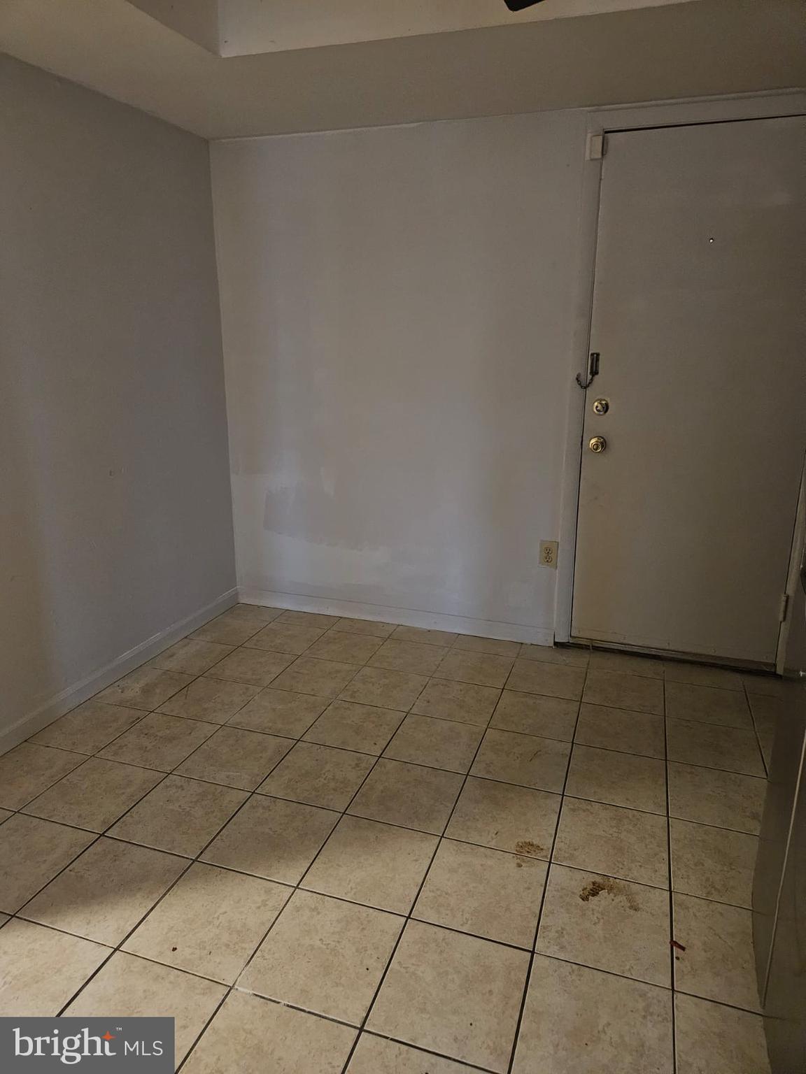 HOLLY HILL CONDOMINIUMS - Residential