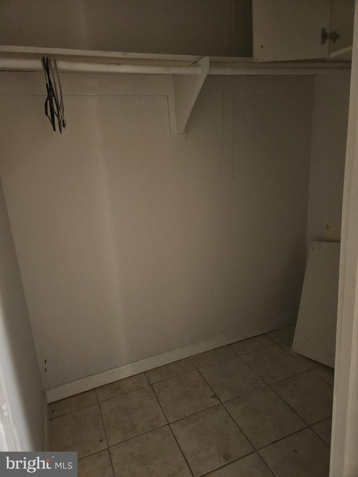 HOLLY HILL CONDOMINIUMS - Residential