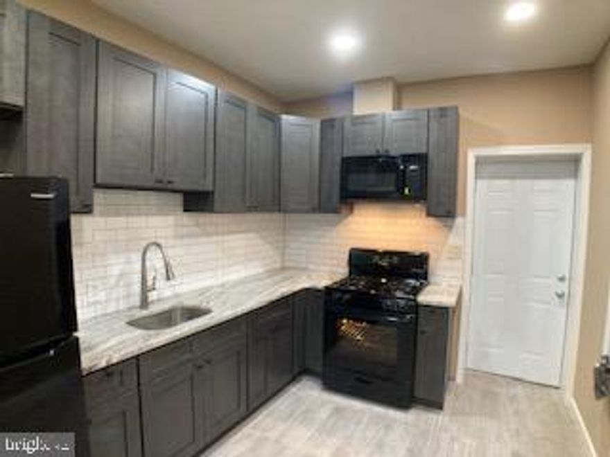 INVESTOR SPECIAL!! TENANT OCCUPIED AT $1,716/MONTH until March 31, 2026!!

Welcome to 758 N Dekalb St, a fully gut renovated 3 bed 2 full bath home in the heart of Mantua just off Fairmount Ave!!

This solid new single family home features 3 nice-sized Bedrooms  and 2 Full Bathrooms. Washer & Dryer in the basement. Full concrete slab basement.

Luxury vinyl plank flooring & ceramic tile throughout, with shaker oak cabinets and granite countertops. Stove, microwave & refrigerator are included!!

With EASY ACCESS to public transit, you'll be just walking distance to public transportation on Fairmount Ave less than 2 Blocks away!!  Philadelphia Zoo!! & Girard Ave around the corner!!

The price is perfect for an investor looking for a manageable mortgage payment. 

Rents up to $2,200/mth are available to investors through the Philadelphia Housing Choice Voucher Program.