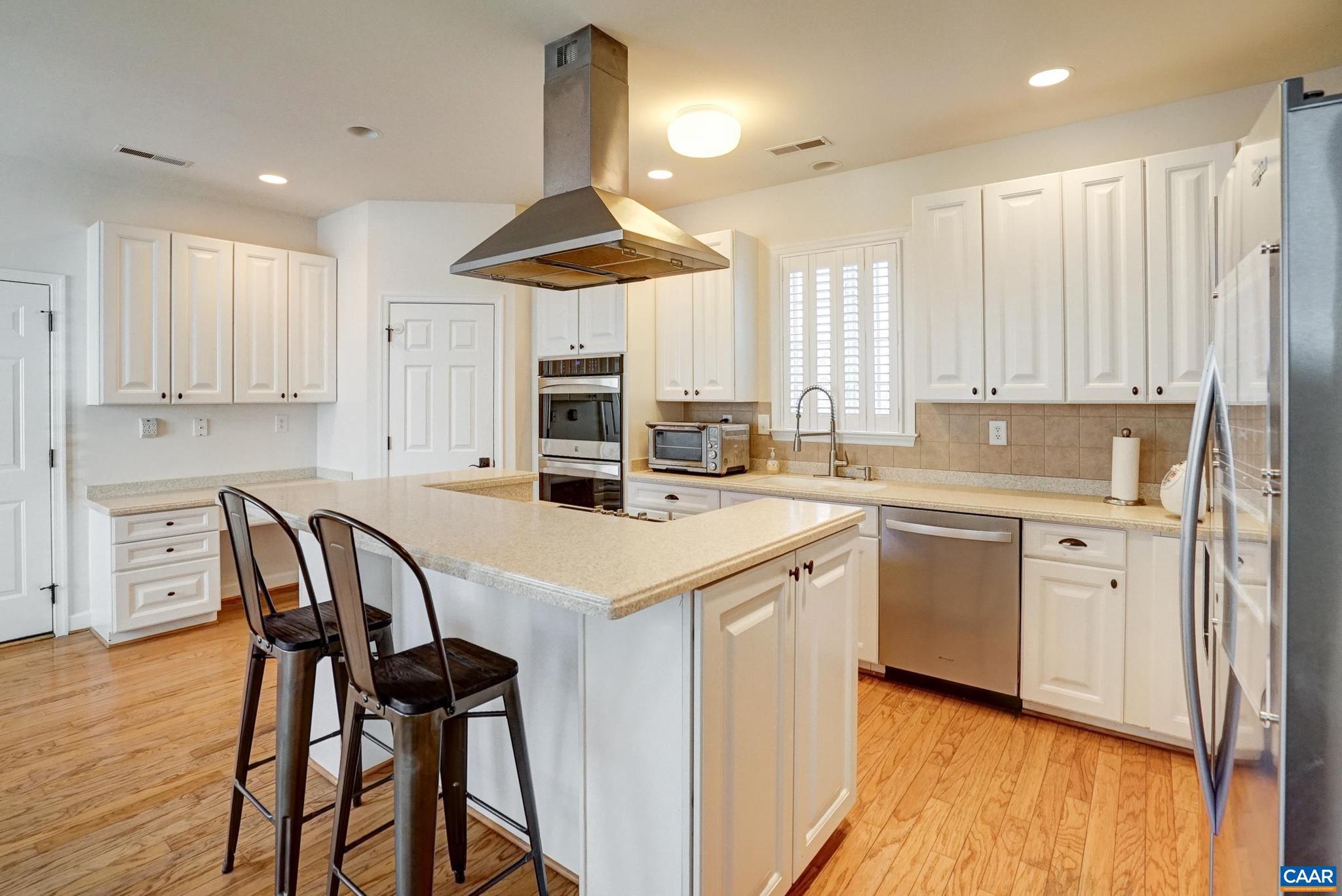 FOREST LAKES - Residential