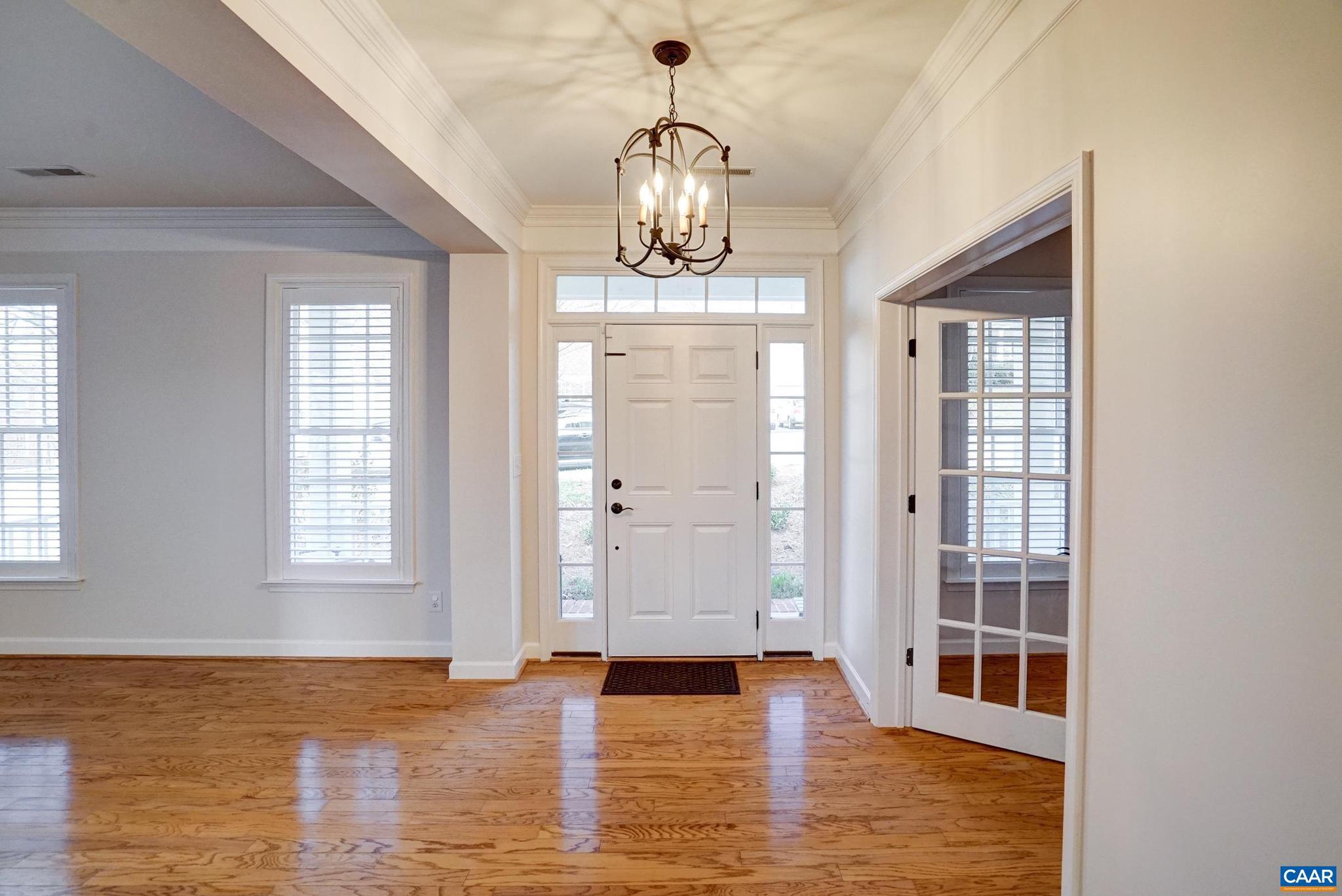 FOREST LAKES - Residential