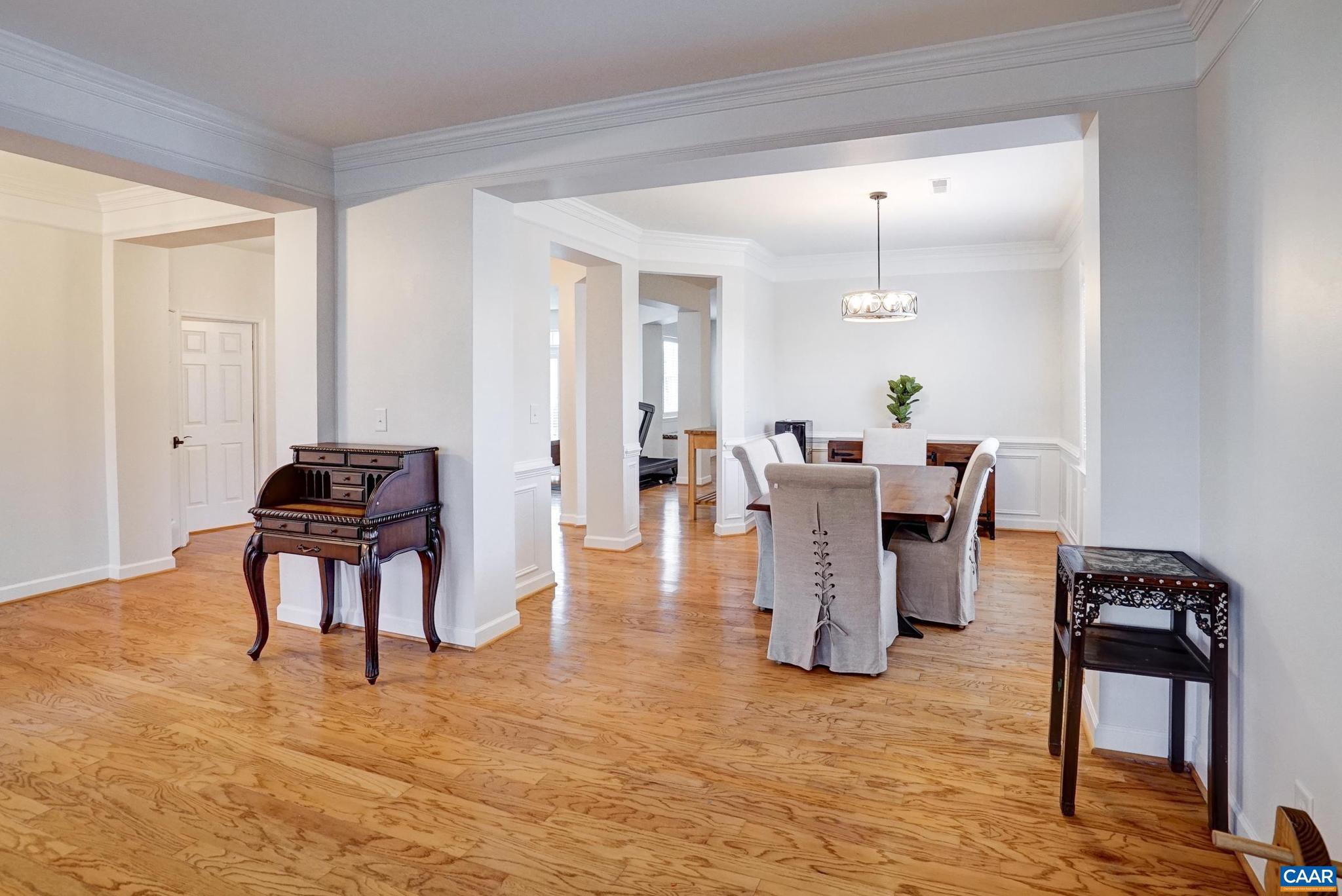 FOREST LAKES - Residential