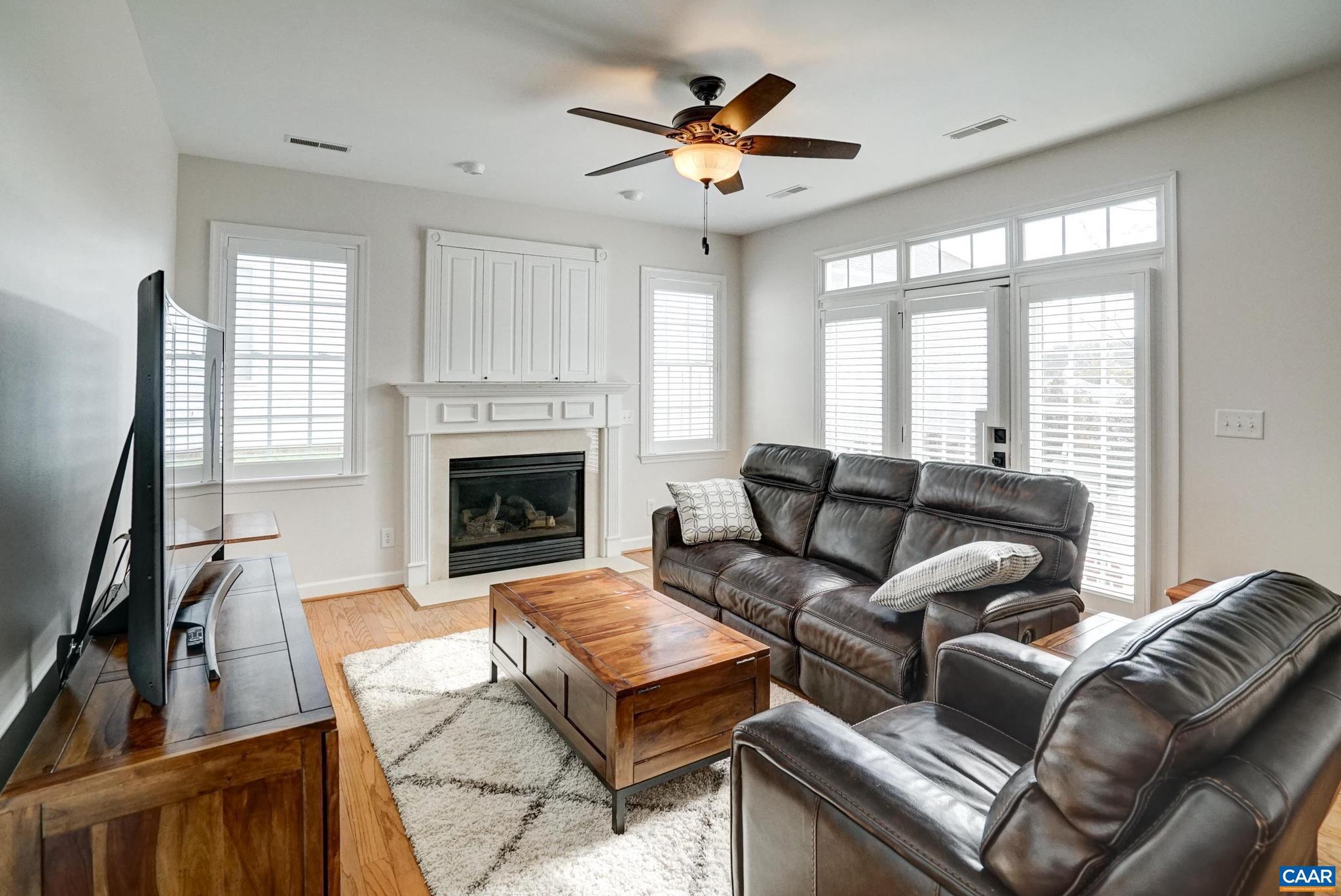 FOREST LAKES - Residential