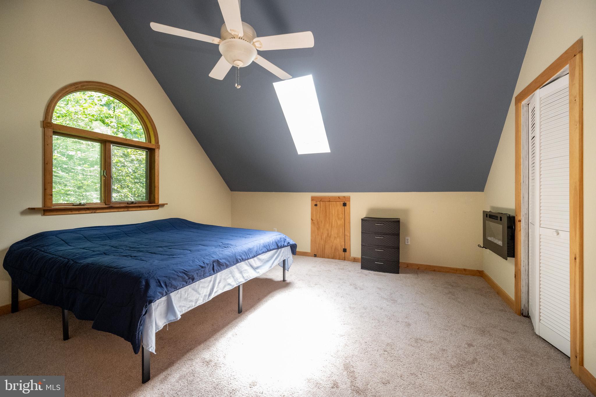 MAPLE DEL - Residential