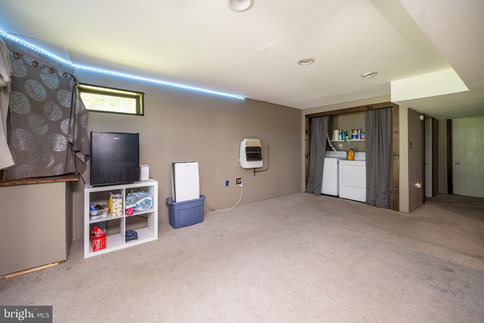 MAPLE DEL - Residential