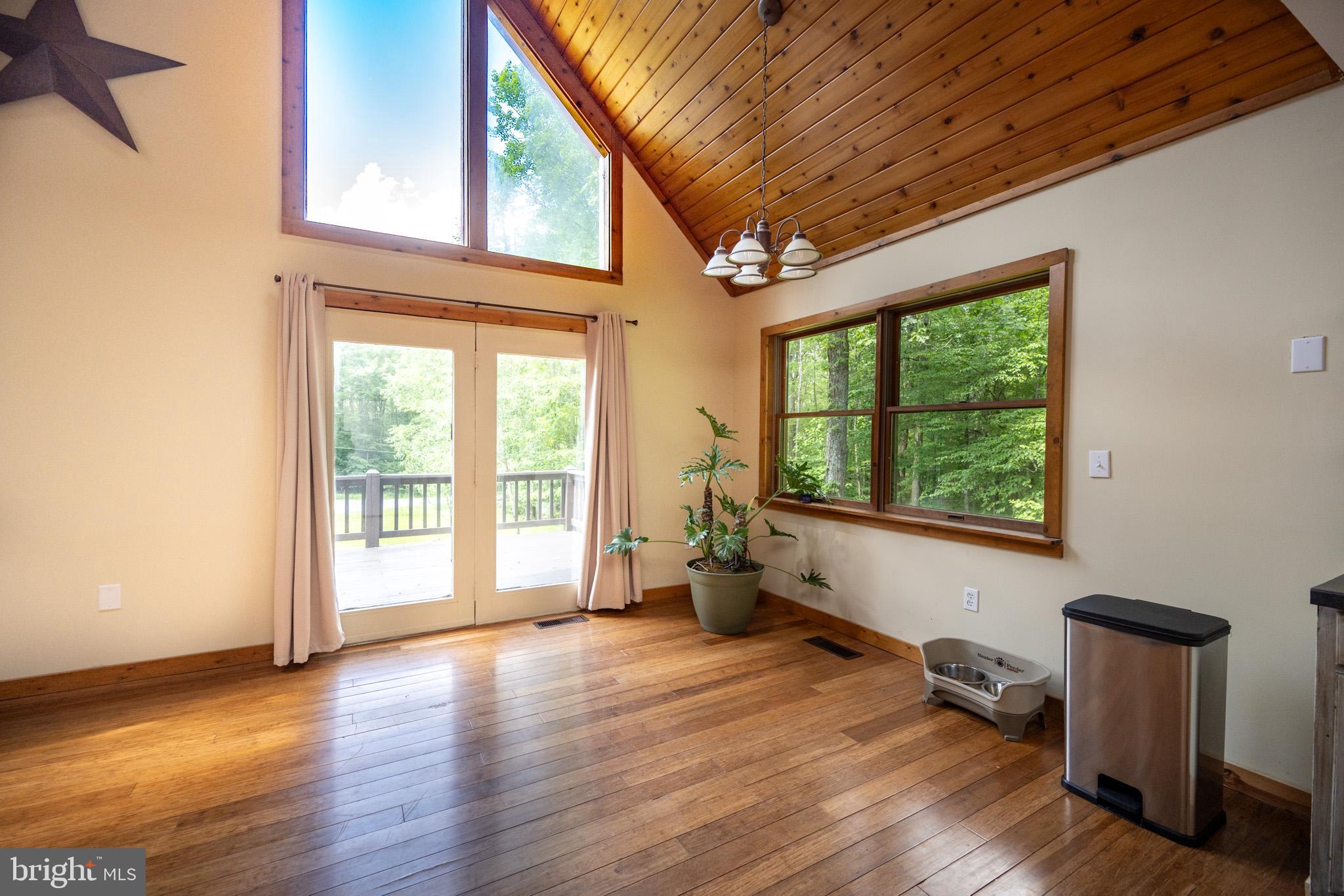 MAPLE DEL - Residential