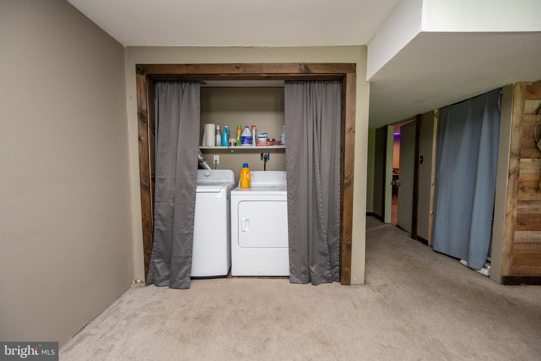 MAPLE DEL - Residential