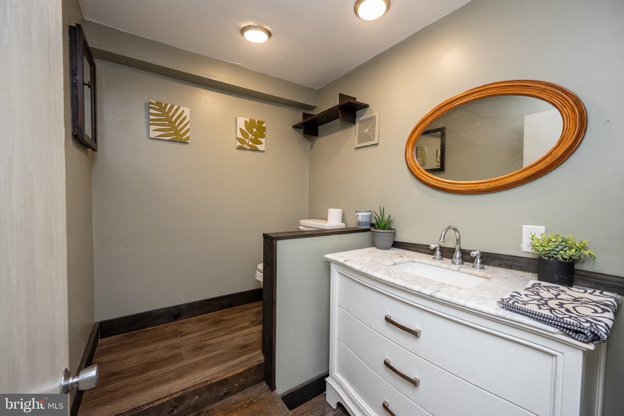 MAPLE DEL - Residential