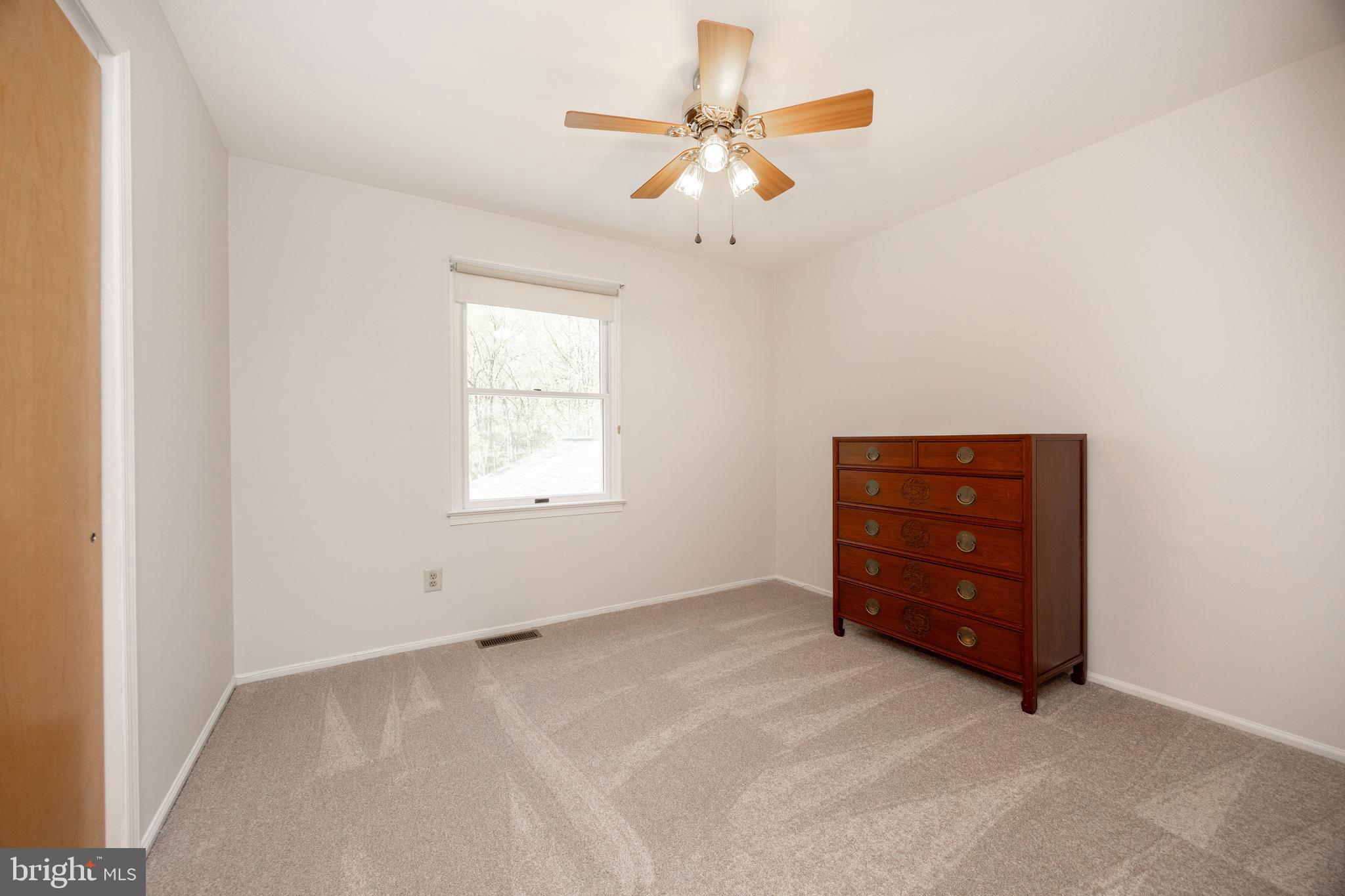 VICTORIA CROSSING - Residential