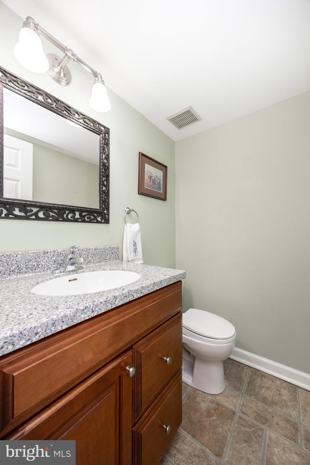 VICTORIA CROSSING - Residential