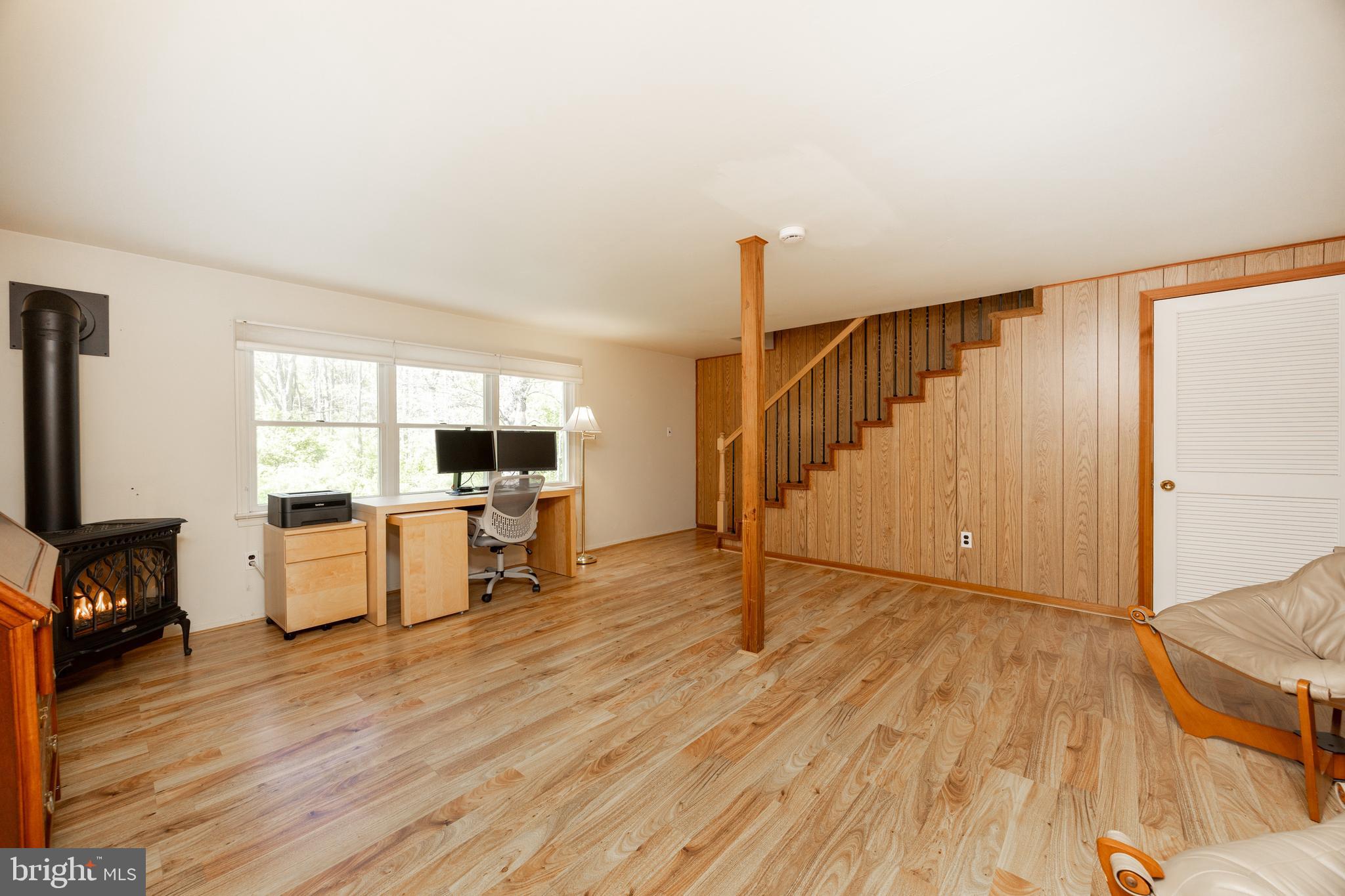 VICTORIA CROSSING - Residential