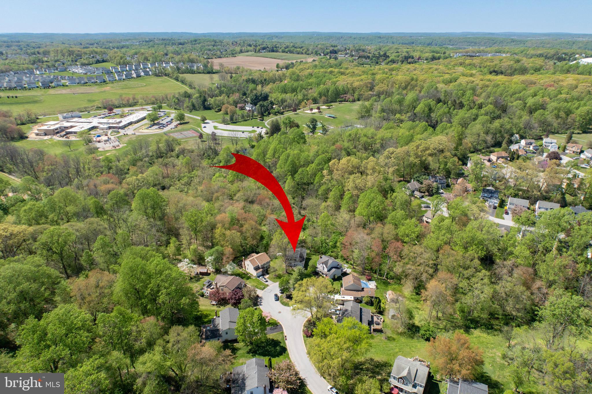 VICTORIA CROSSING - Residential