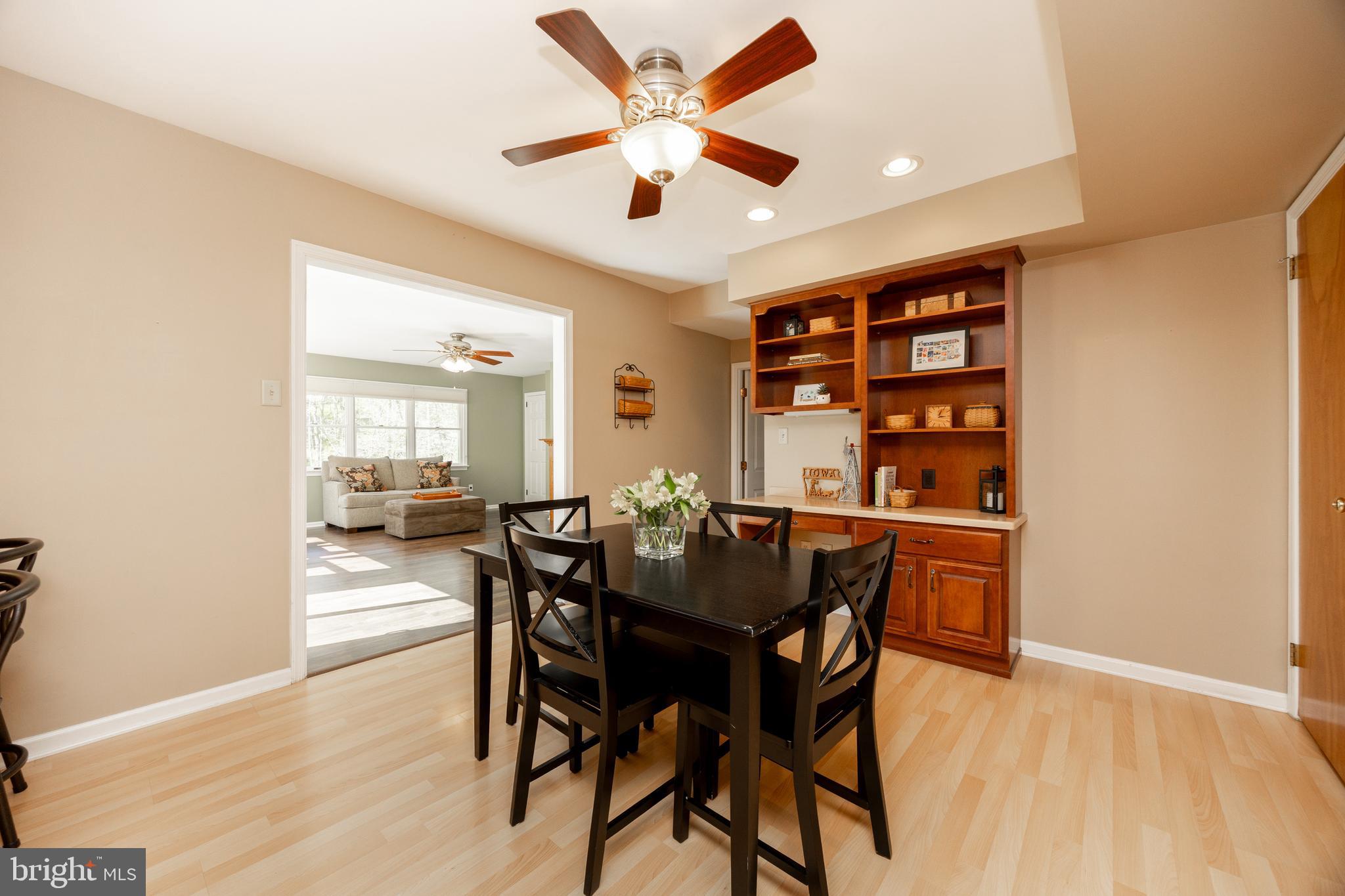 VICTORIA CROSSING - Residential