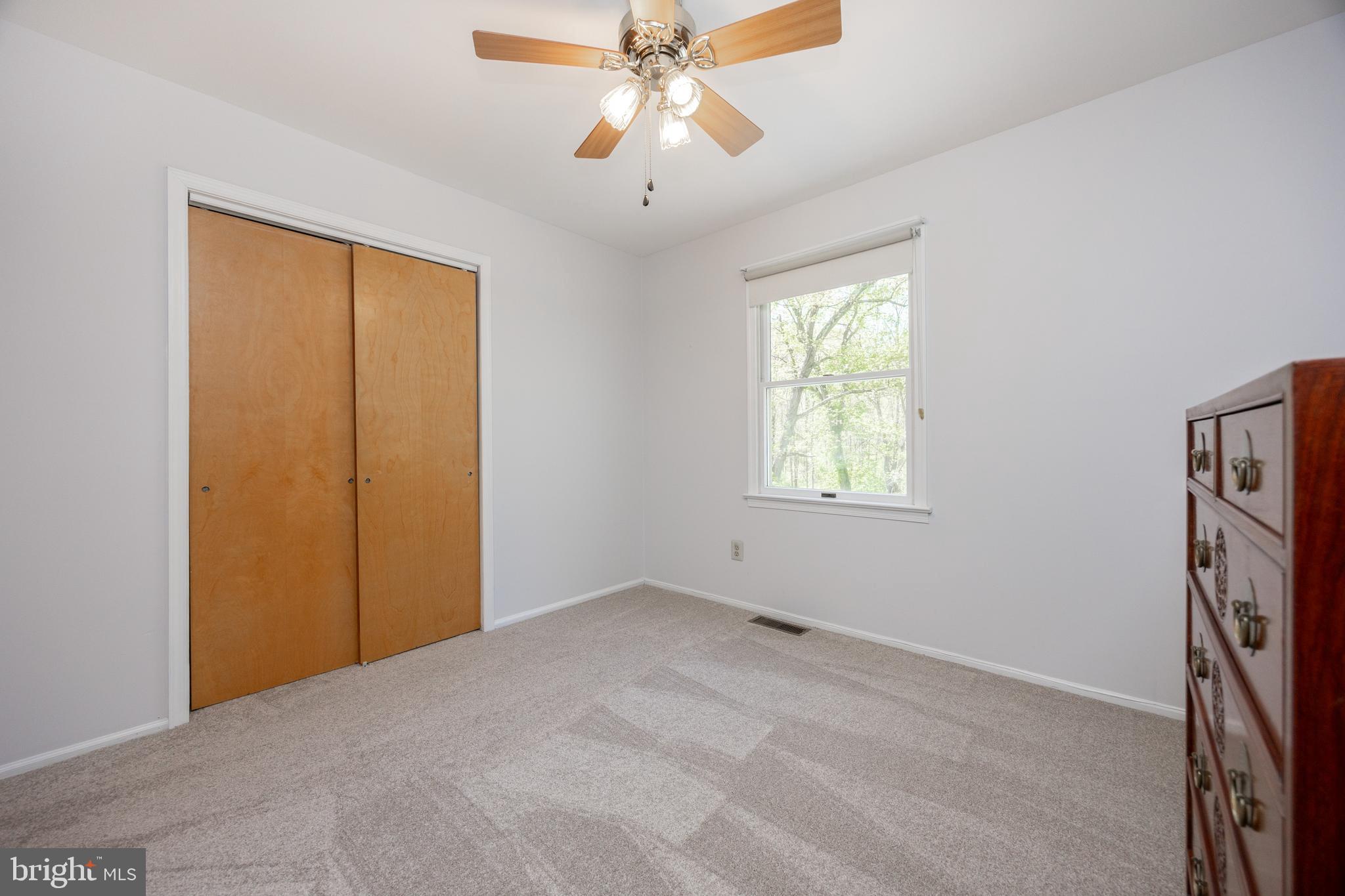 VICTORIA CROSSING - Residential