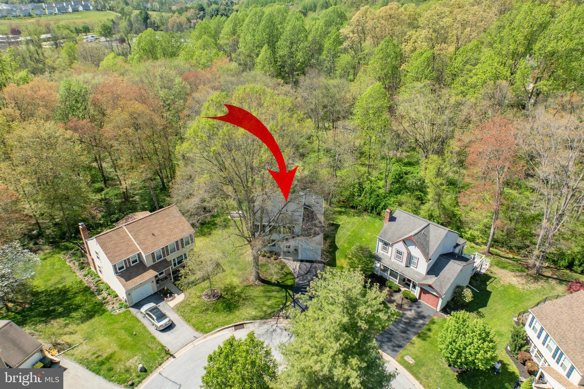 VICTORIA CROSSING - Residential