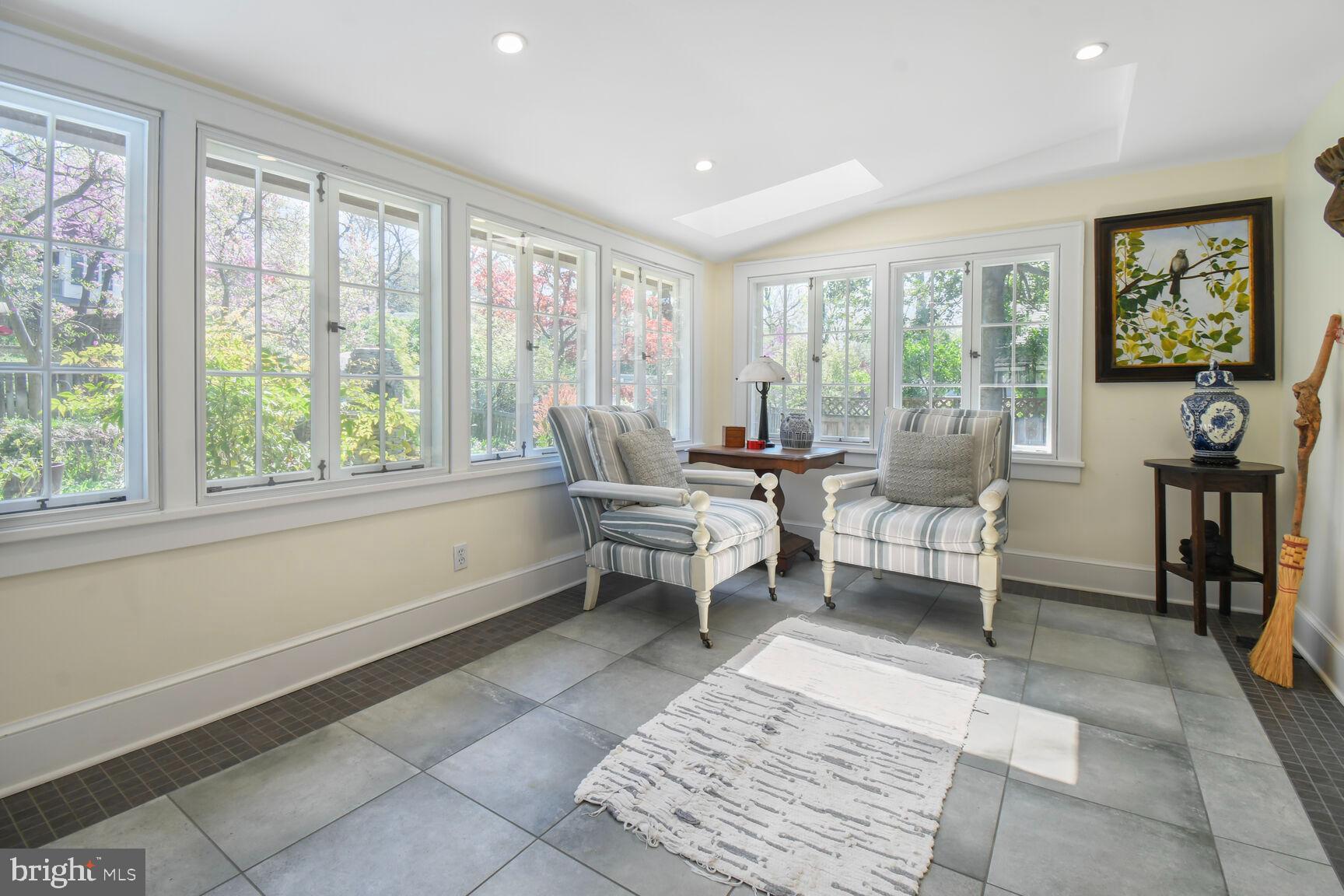 TAKOMA PARK - Residential